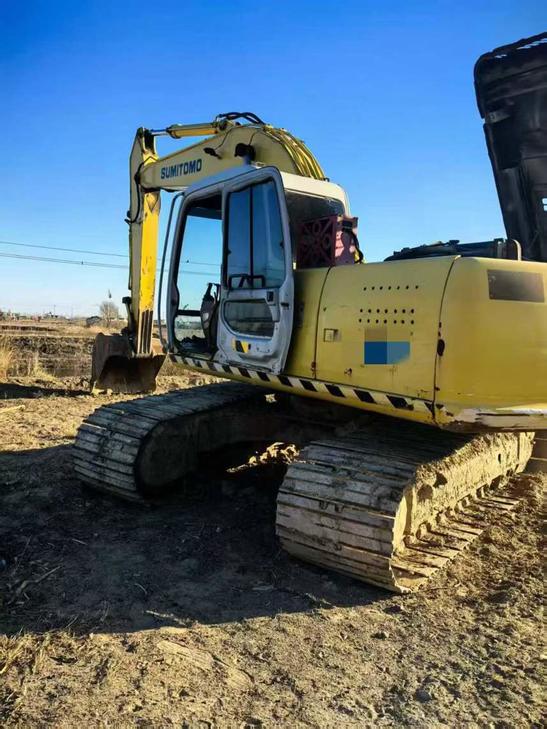 Buy Sumitomo SH200Z3 Used Excavator / 1
