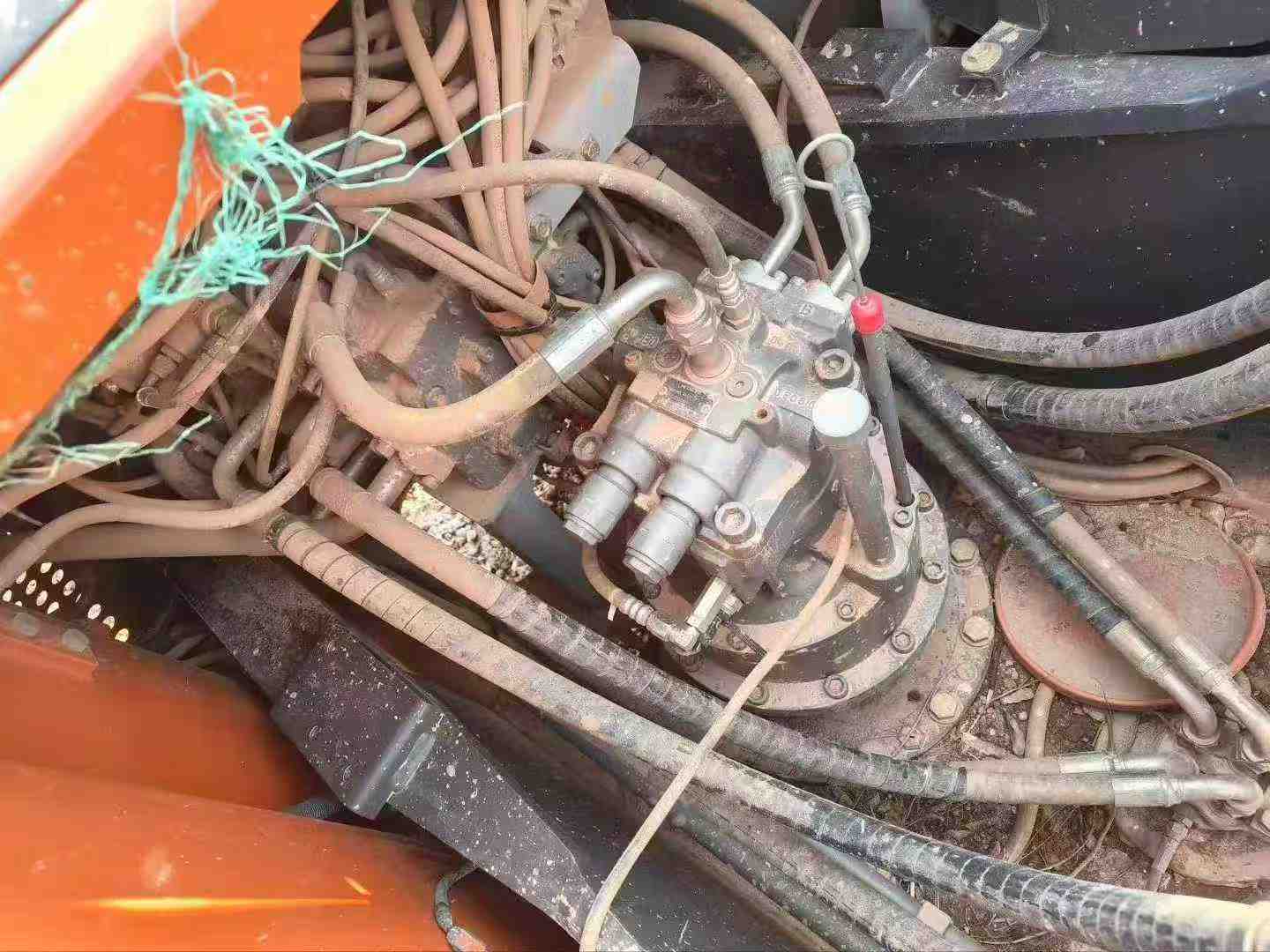 Used Hitachi ZAXIS200 Excavator 2022 Model / 6