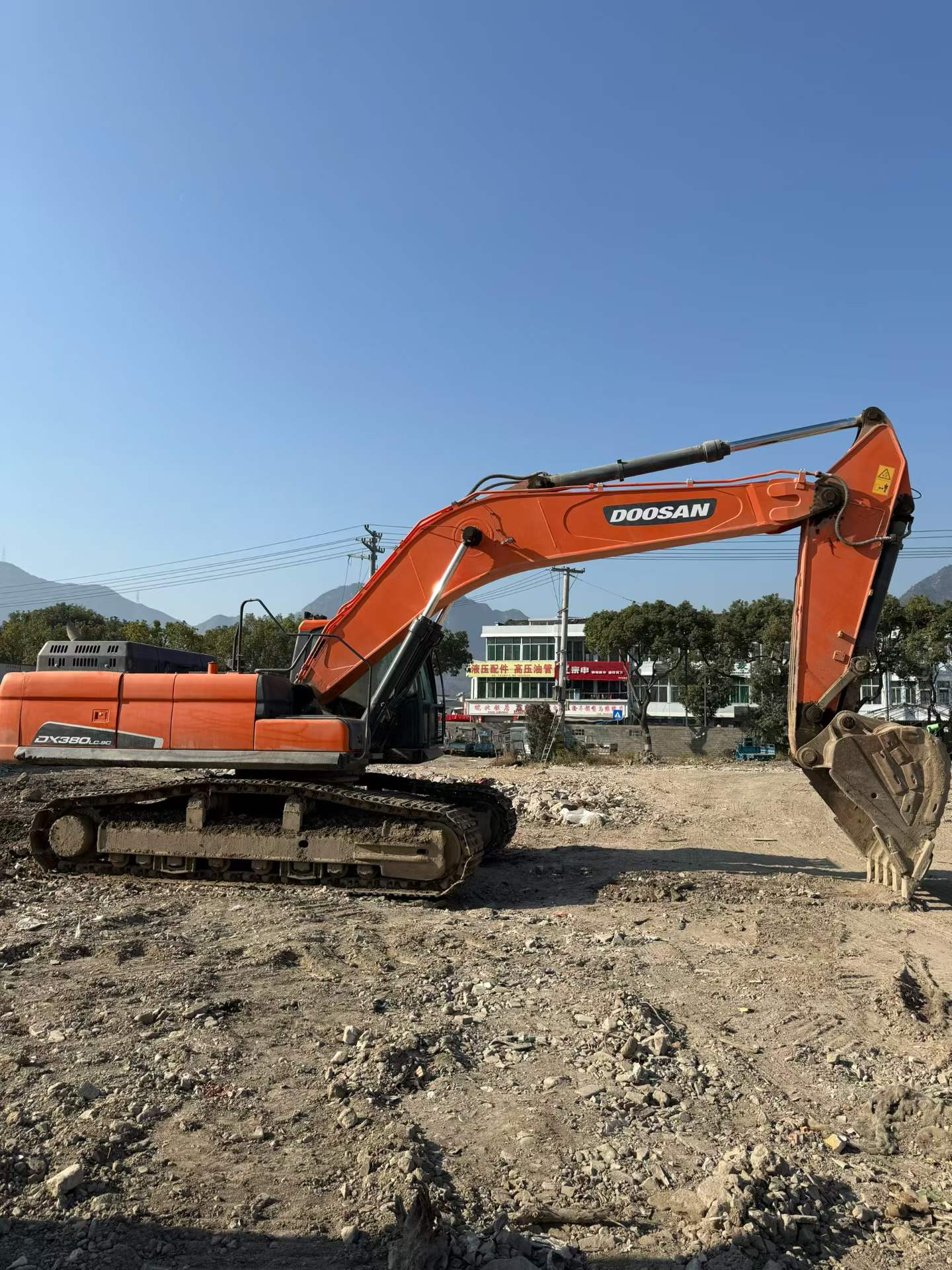 Used Doosan DX380 Excavator 2021 Model