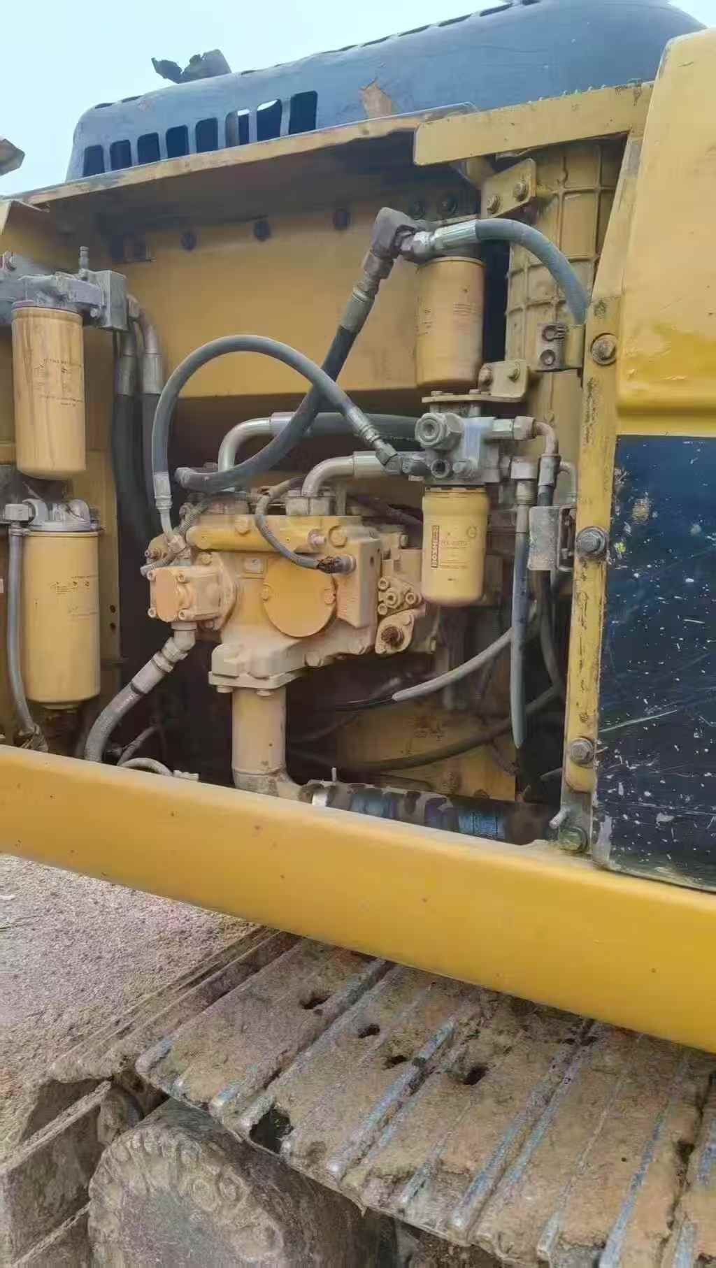 Used Caterpillar 320D Excavator 2014 Model / 5