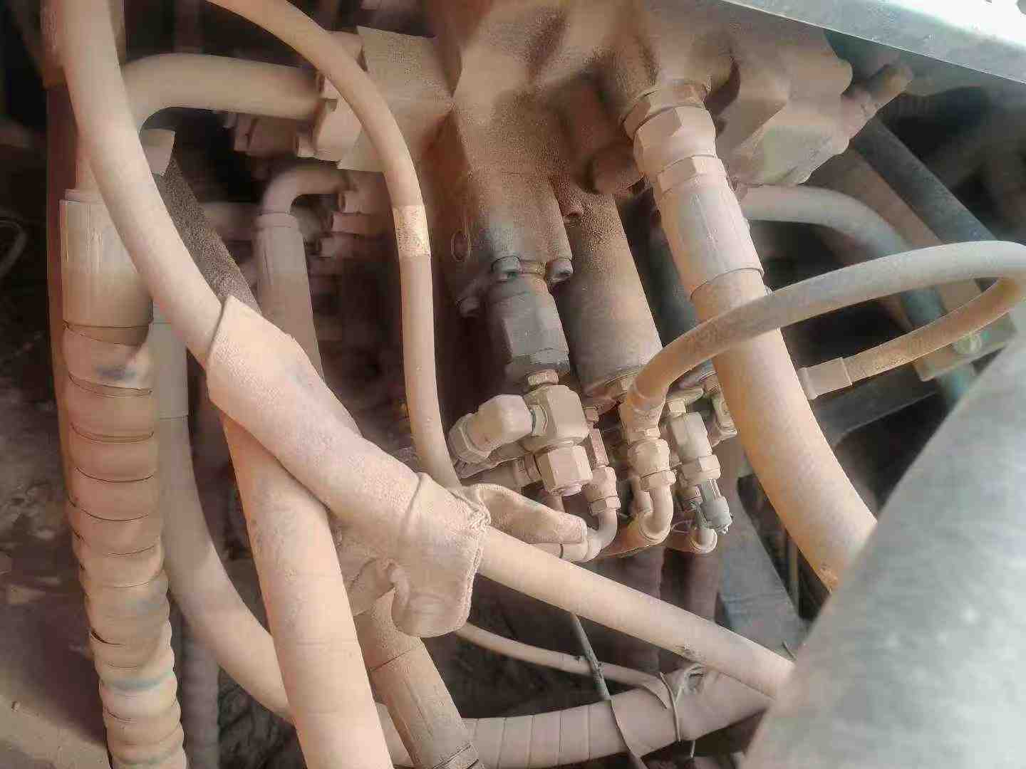 Used Doosan DX260LC Excavator 2018 Model / 4