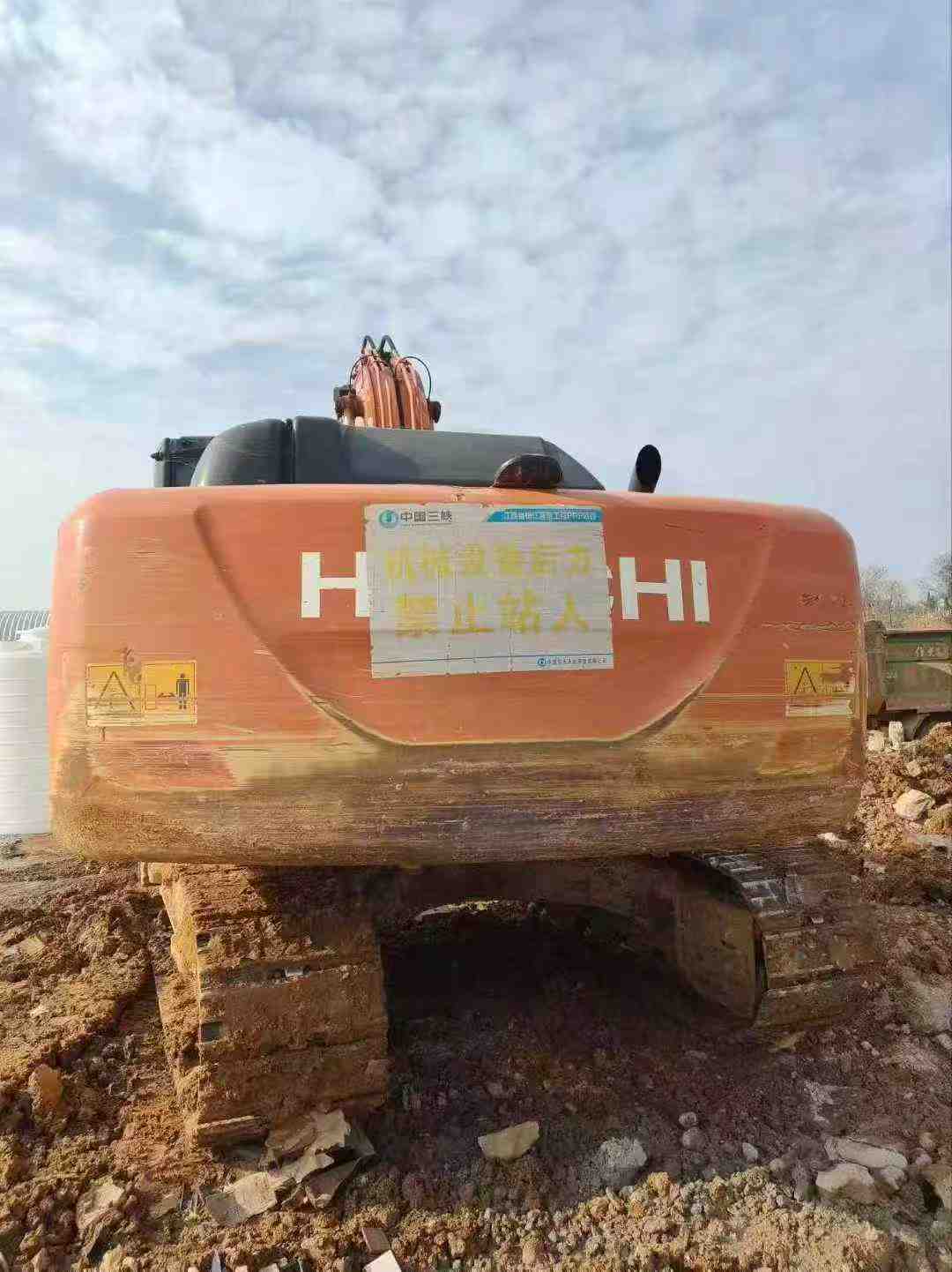 Used Hitachi ZAXIS200 Excavator 2022 Model / 2