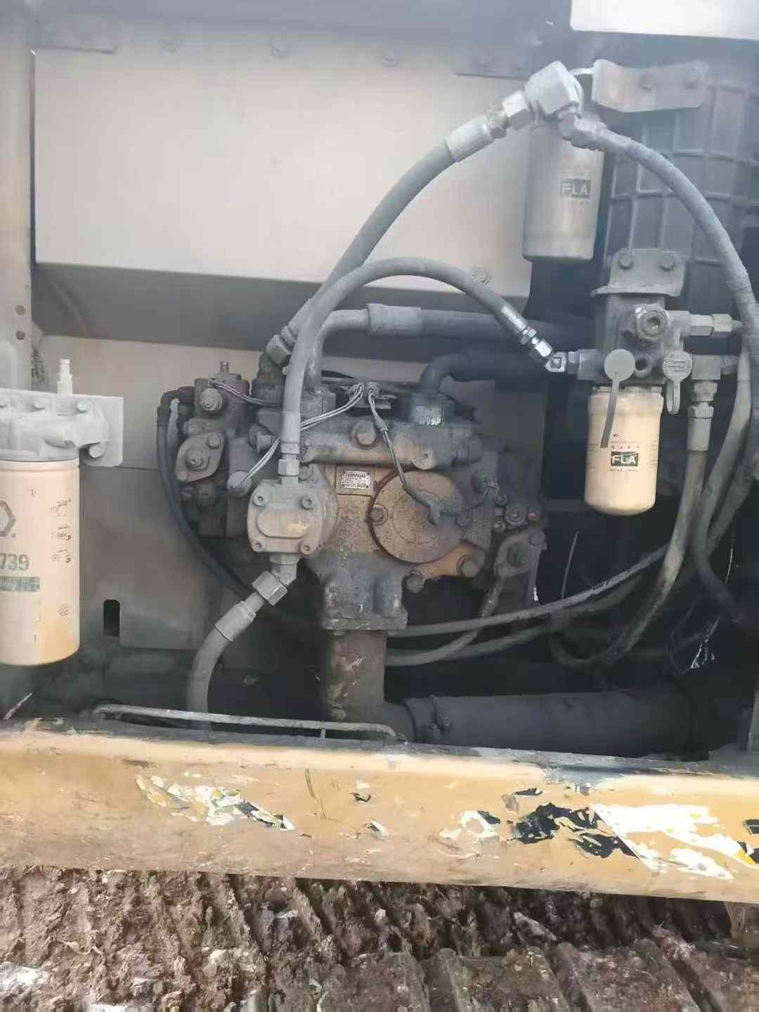 Used Caterpillar 320D Excavator 2011 Model / 3