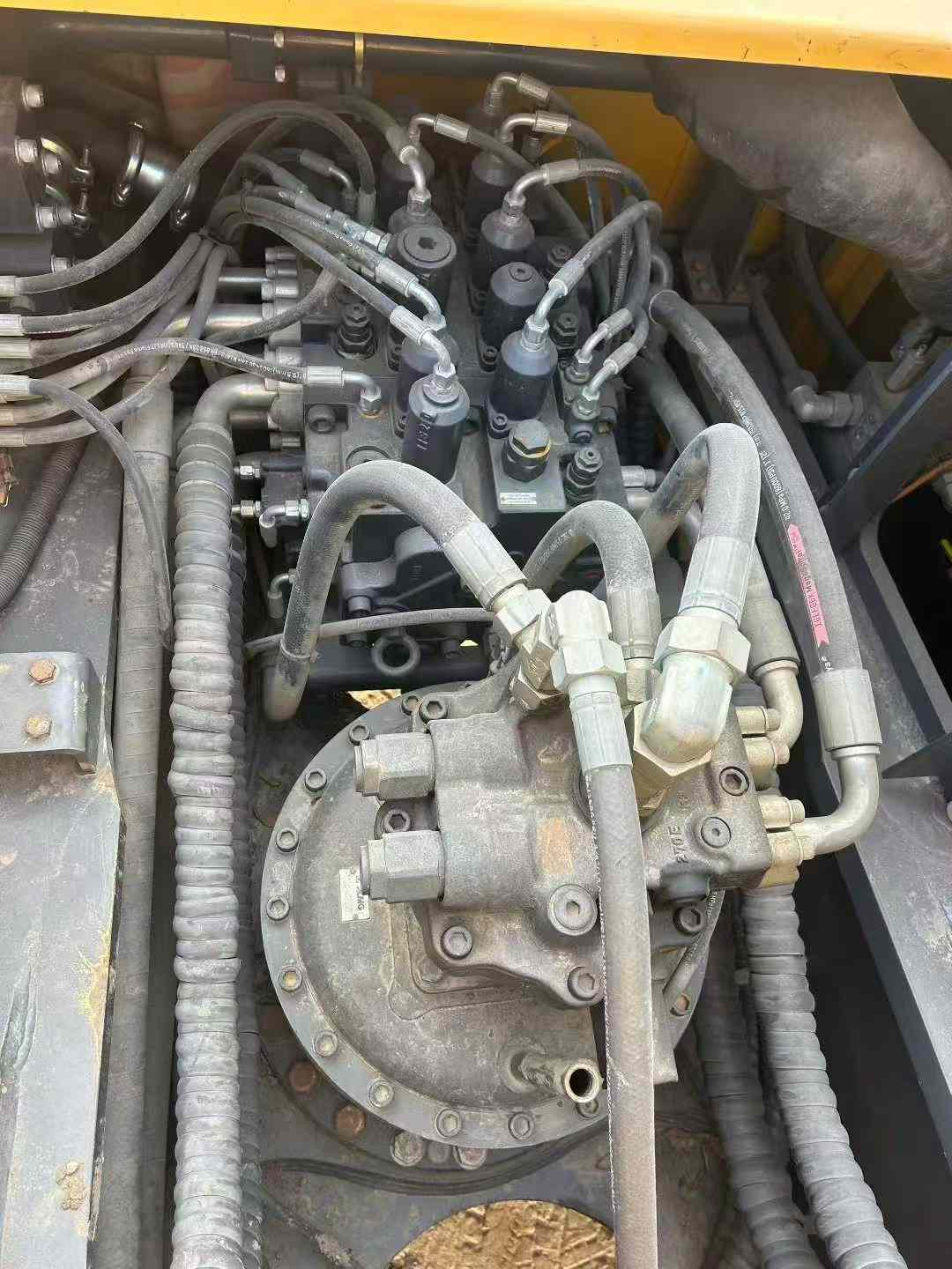 Used XCMG XE490KS Excavator 2021 Model / 6