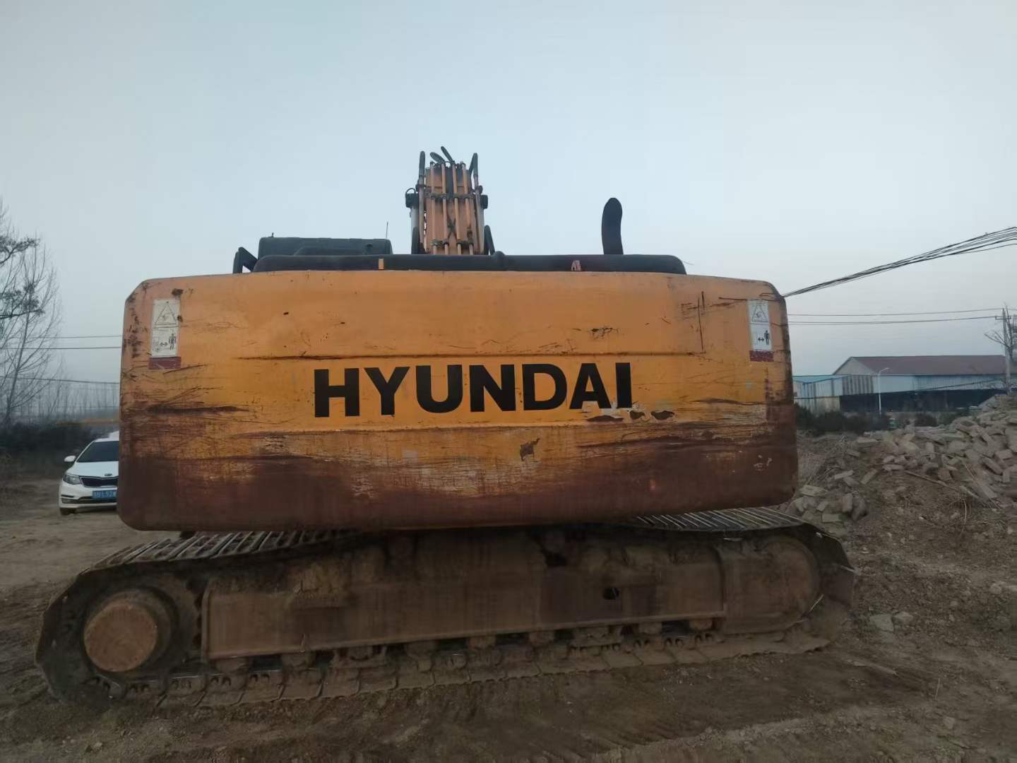 Used Hyundai R305LC-7 Excavator 2016 Model / 3