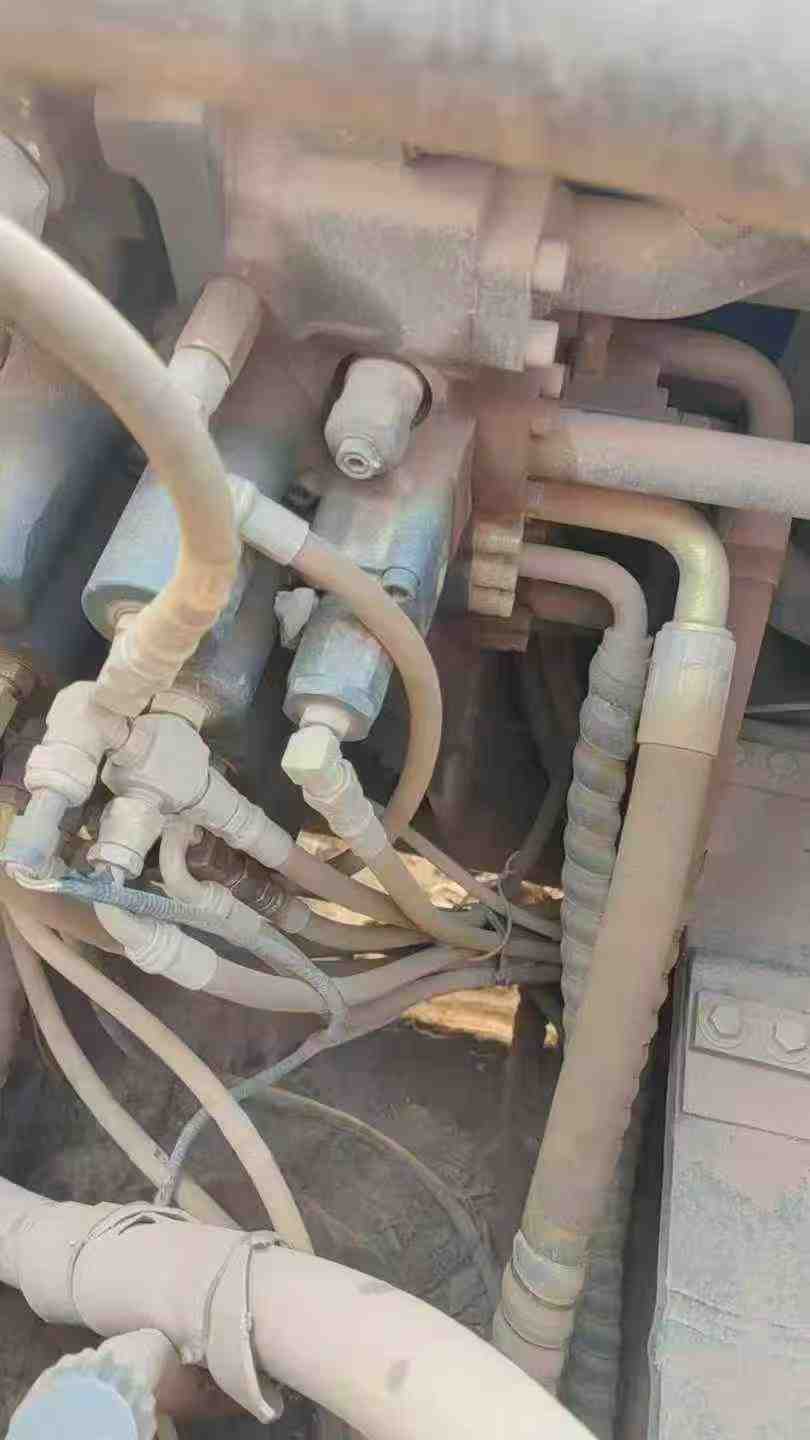 Used Doosan DX260LC Excavator 2018 Model / 3