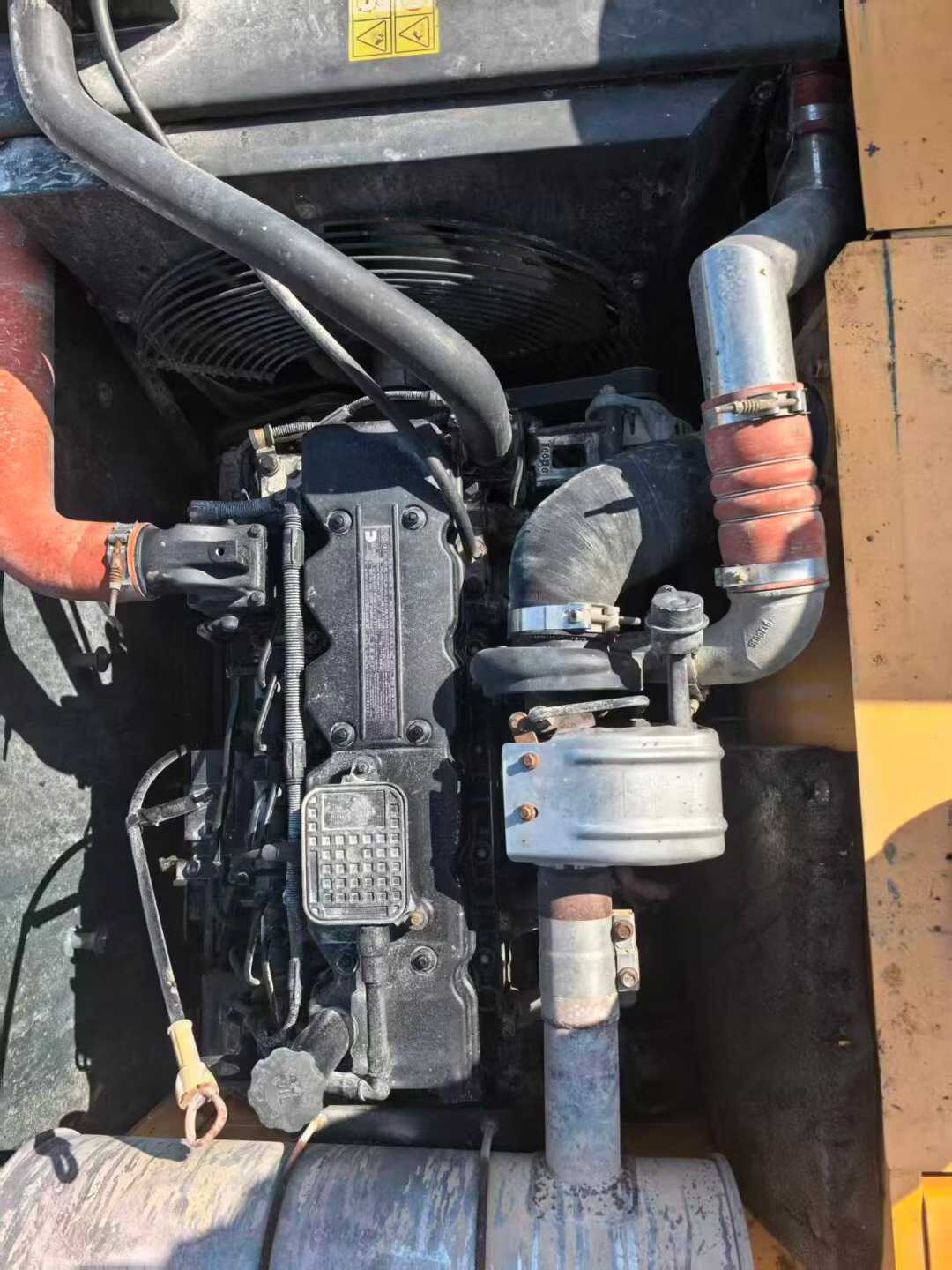 Used Hyundai R215VS Excavator 2022 Model / 5