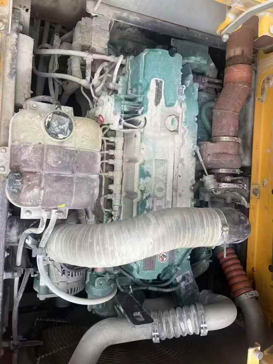 Used Volvo EW50 Excavator 2016 Model / 3