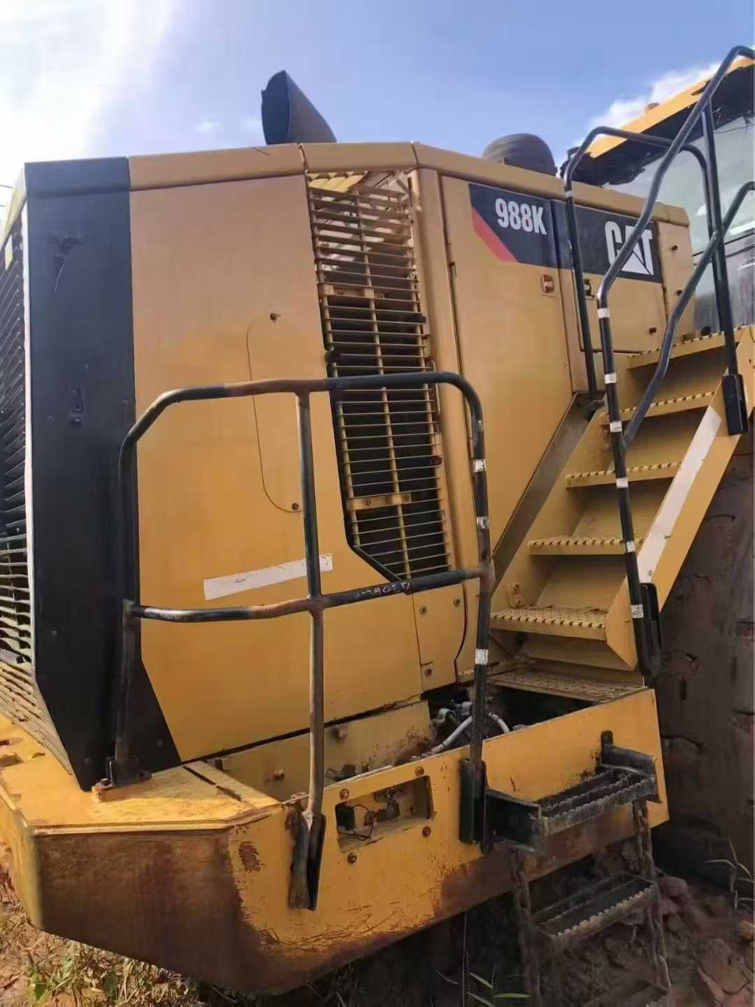 Used Caterpillar CAT988 Excavator 2017 Model / 2