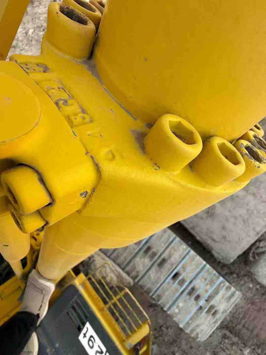 Used Sumitomo SH200A5 Excavator 2013 Model / 4