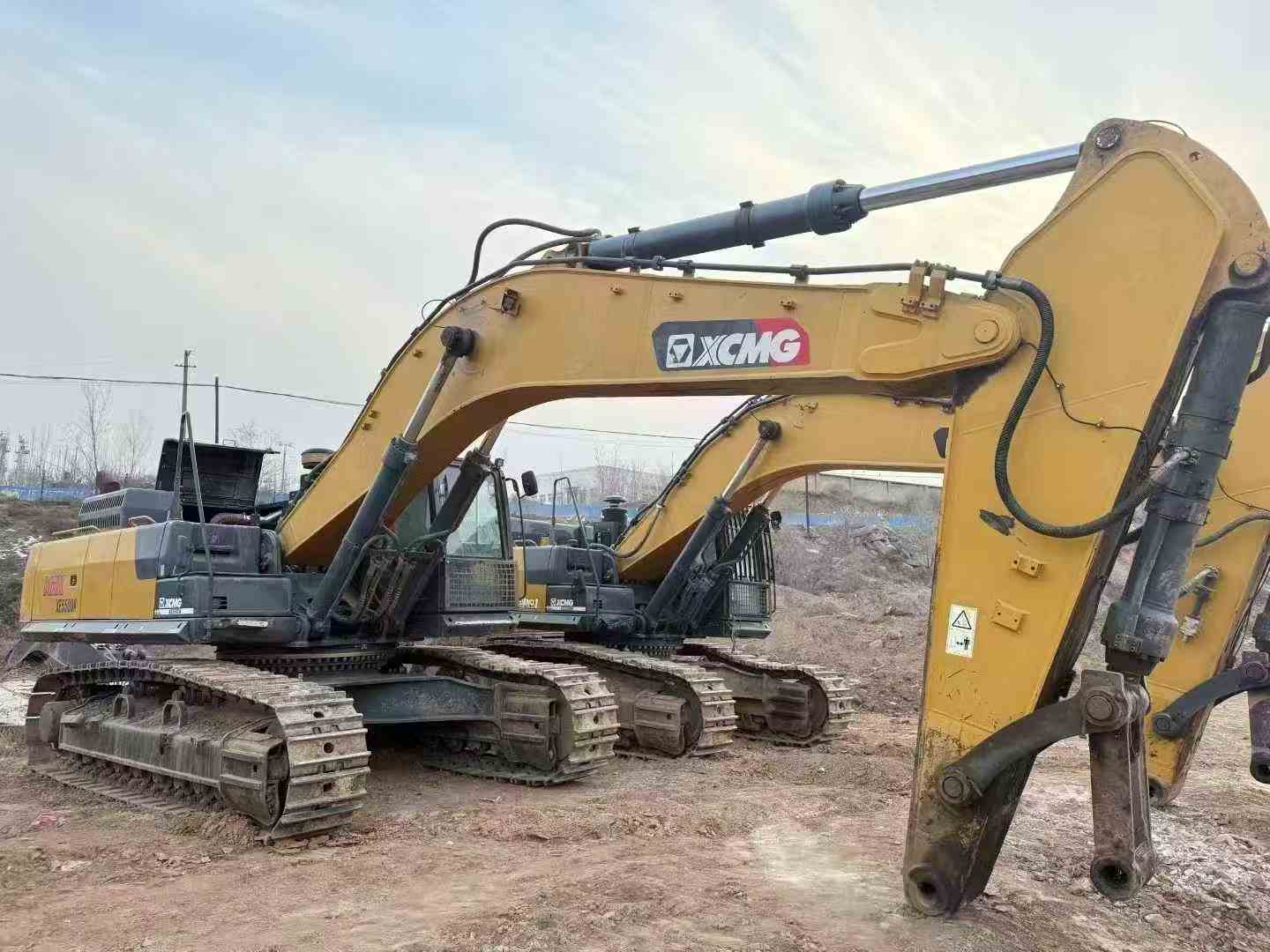 Used XCMG LW550KV Excavator 2021 Model / 3