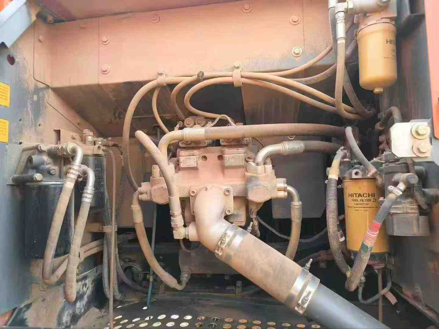 Used Hitachi ZAXIS200 Excavator 2022 Model / 4