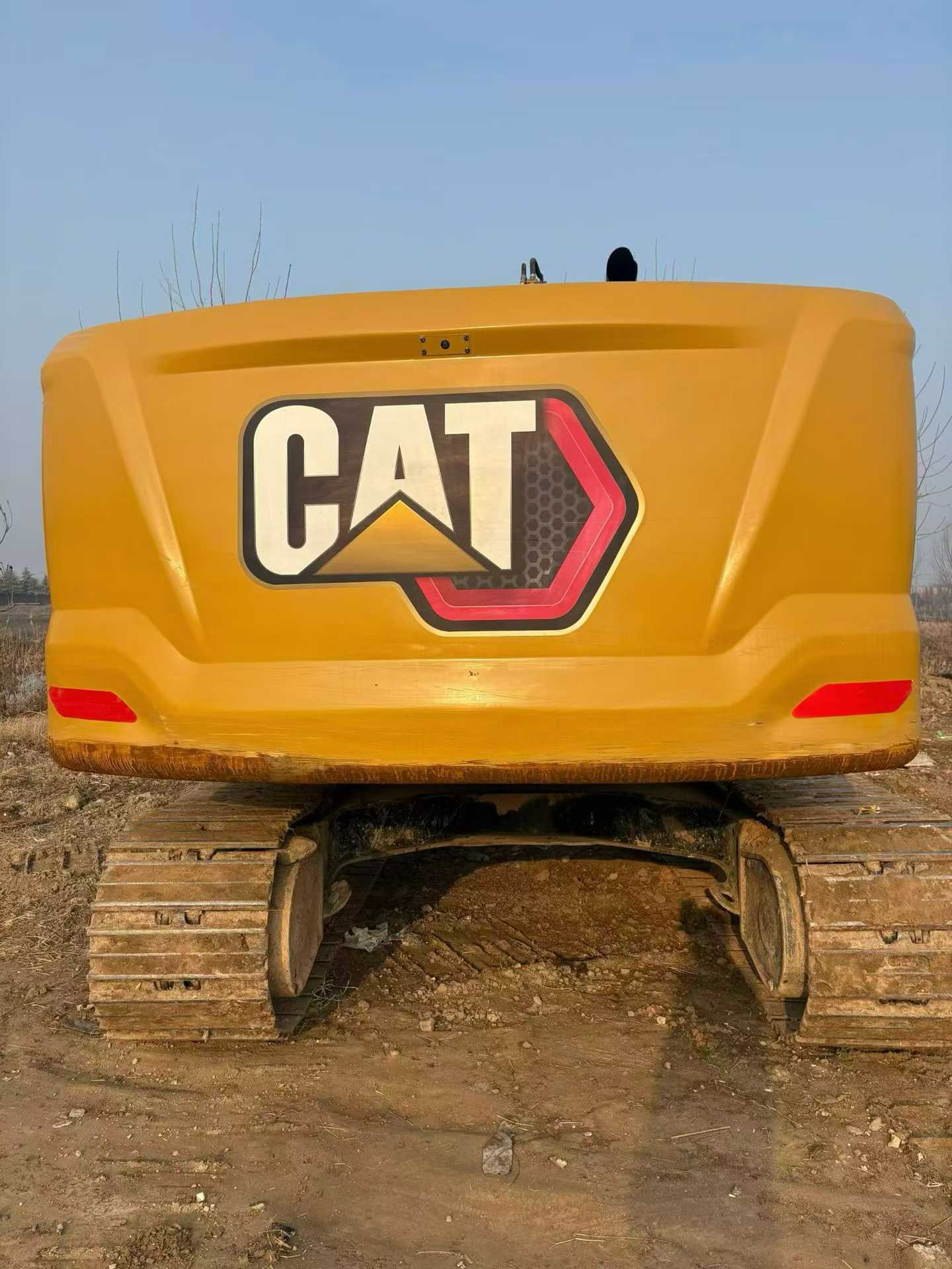 Used Caterpillar 323 Excavator 2020 Model / 5