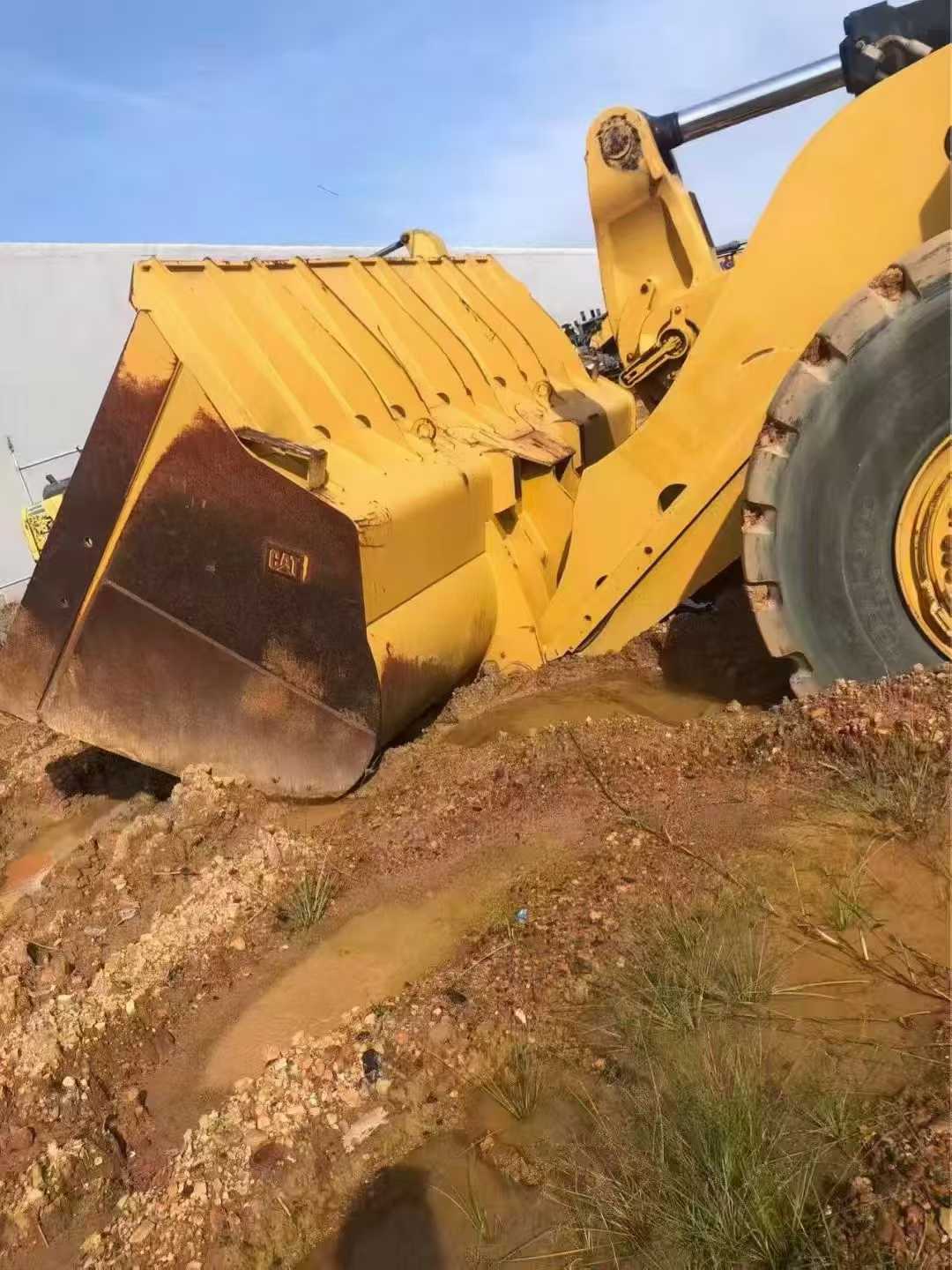 Used Caterpillar CAT988 Excavator 2017 Model / 4