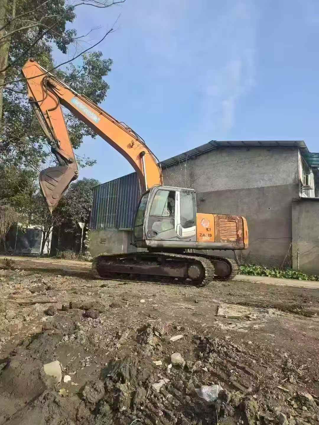 Used Hitachi ZX200-3 Excavator 2016 Model / 3