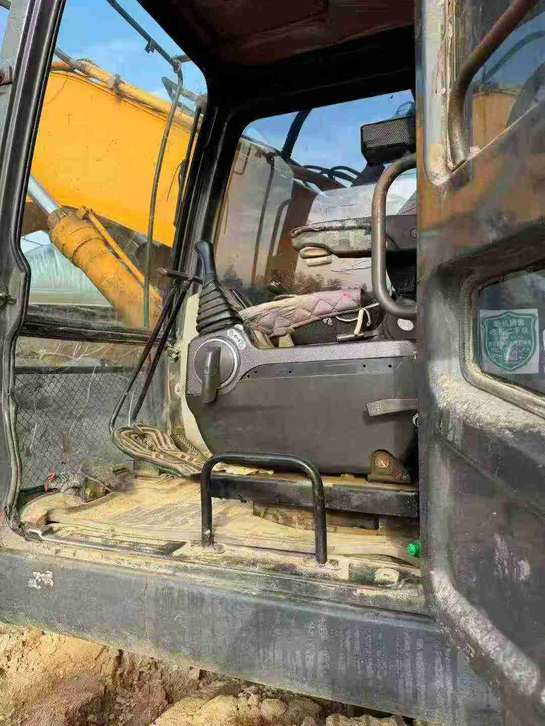 Used Hyundai XDL65 Excavator 2012 Model / 7