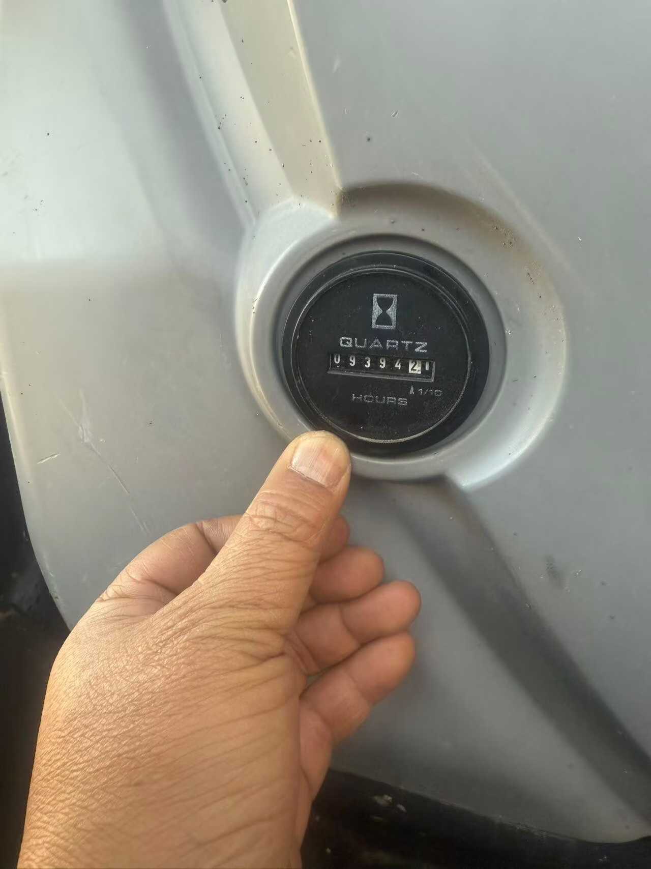 Used Kobelco SK200 Excavator 2011 Model / 8