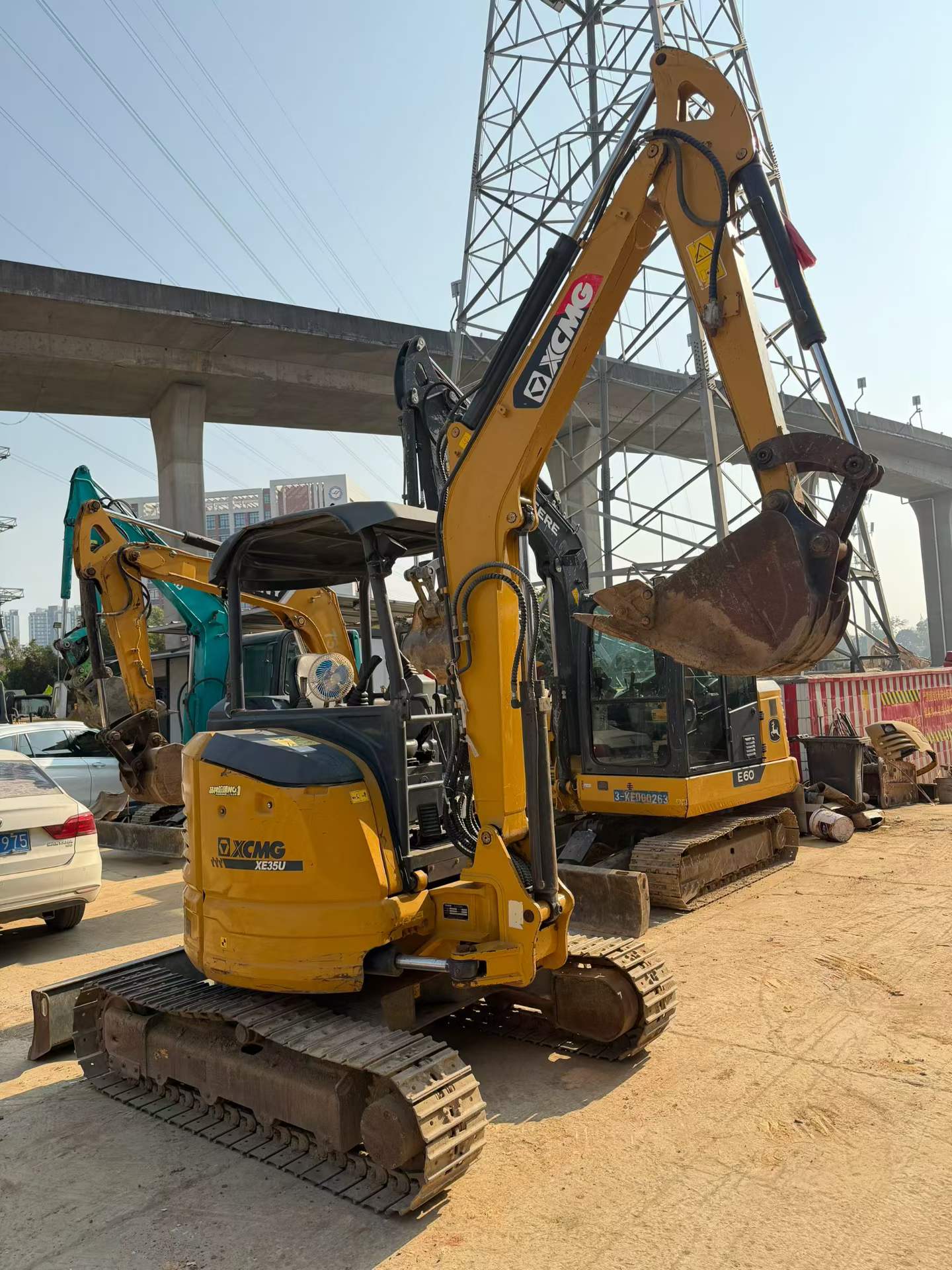 Used XCMG XE35U Excavator 2022 Model / 3