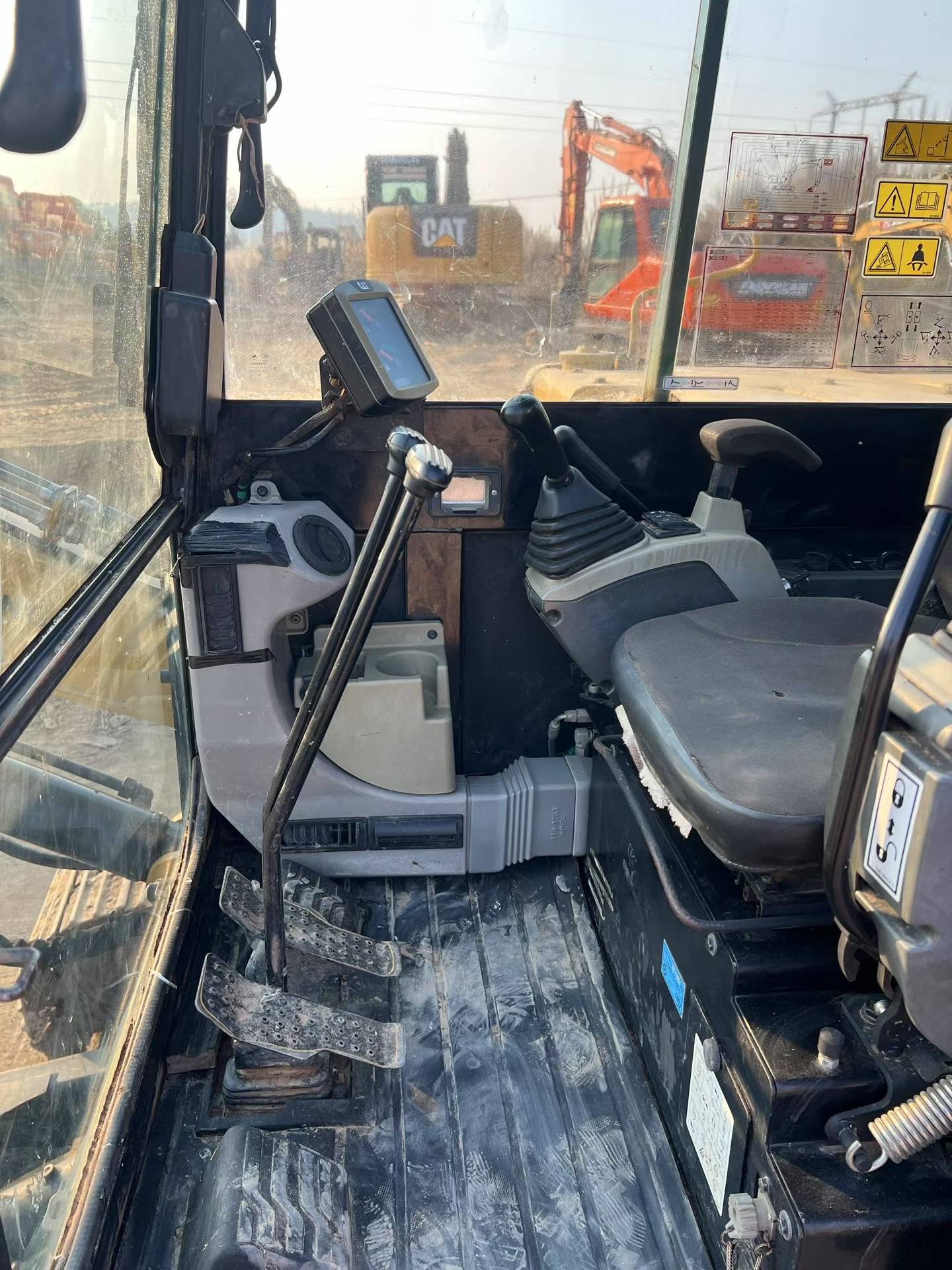 Used Caterpillar 305.5 Excavator 2017 Model / 6