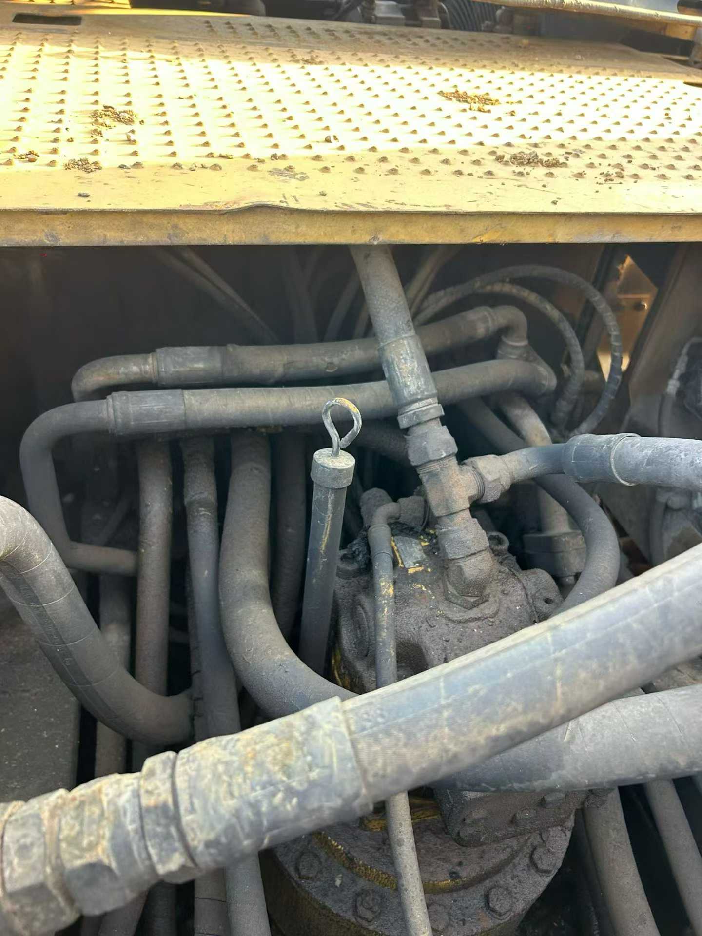 Used Caterpillar 329EL Excavator 2012 Model / 4