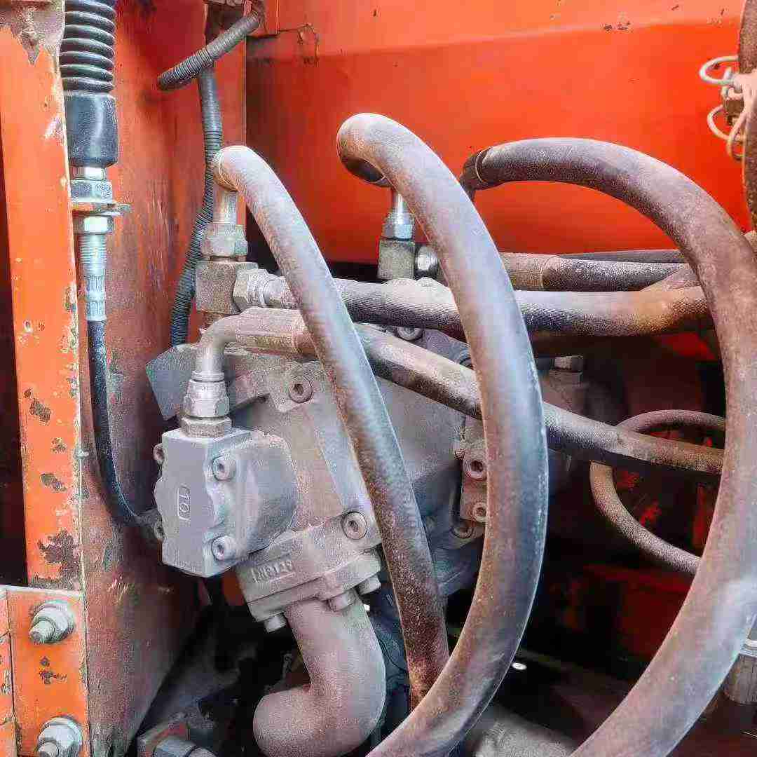 Used Hitachi ZX70 Excavator 2010 Model / 9