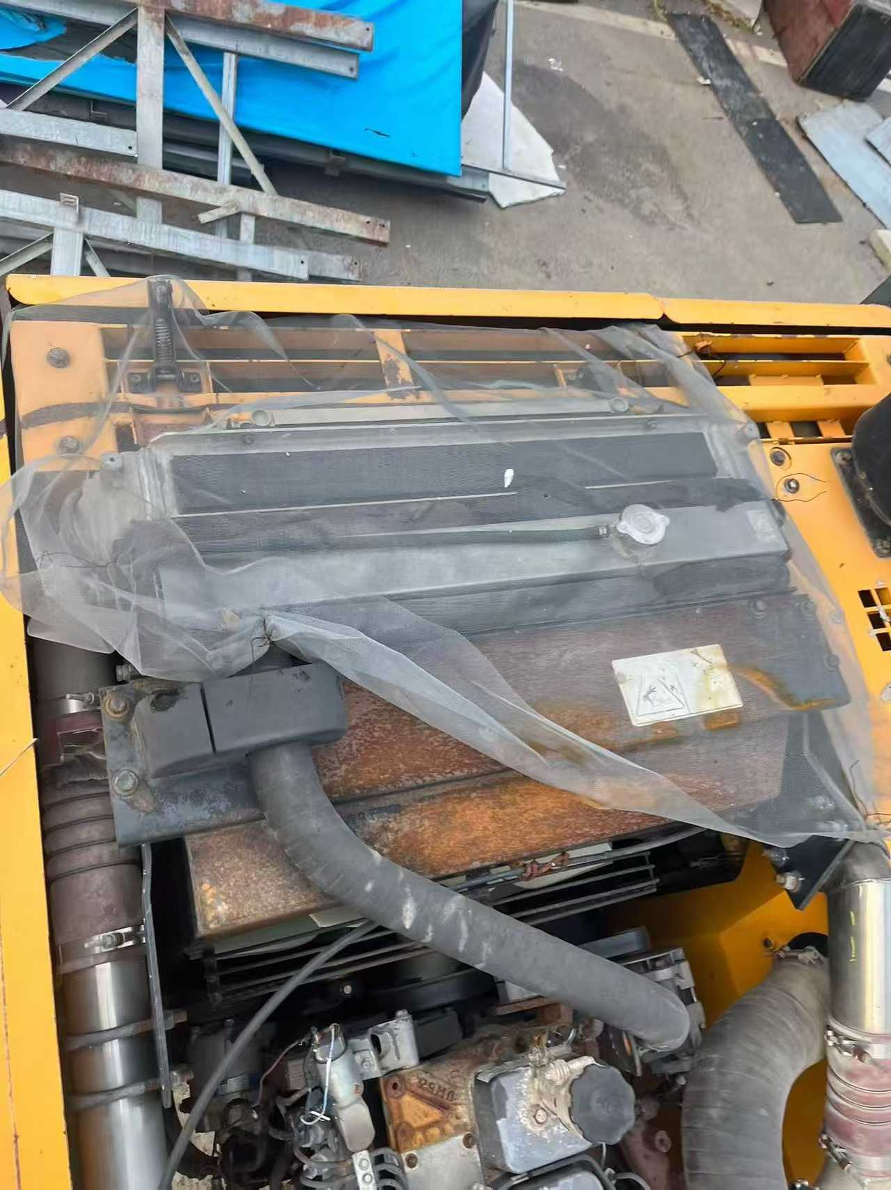 Used Hyundai R225-7 Excavator 2012 Model / 6