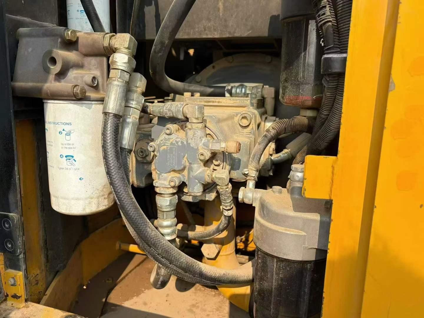 Used Kato HD512V Excavator 2022 Model / 8