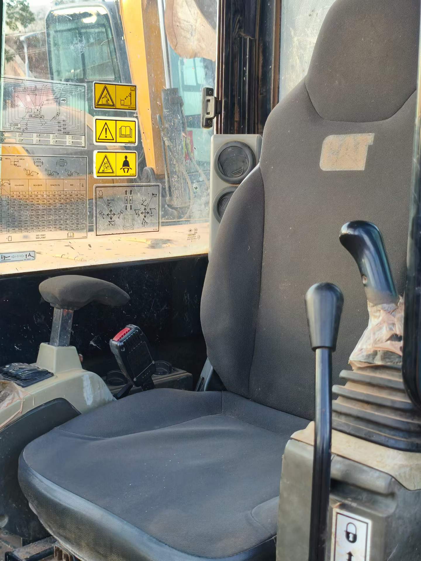 Used Caterpillar 306E Excavator 2015 Model / 6