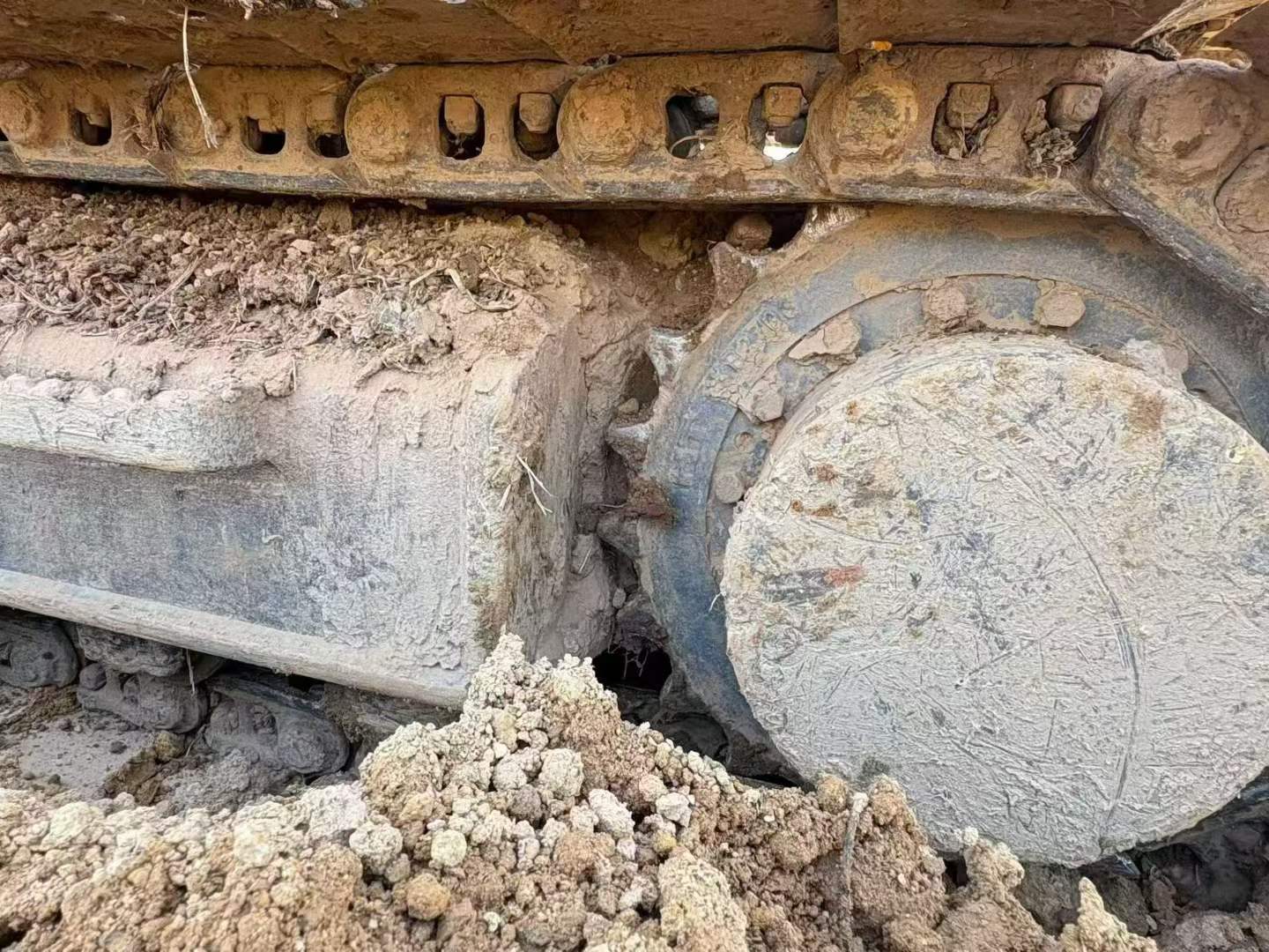 Used Kato HD512V Excavator 2022 Model / 4