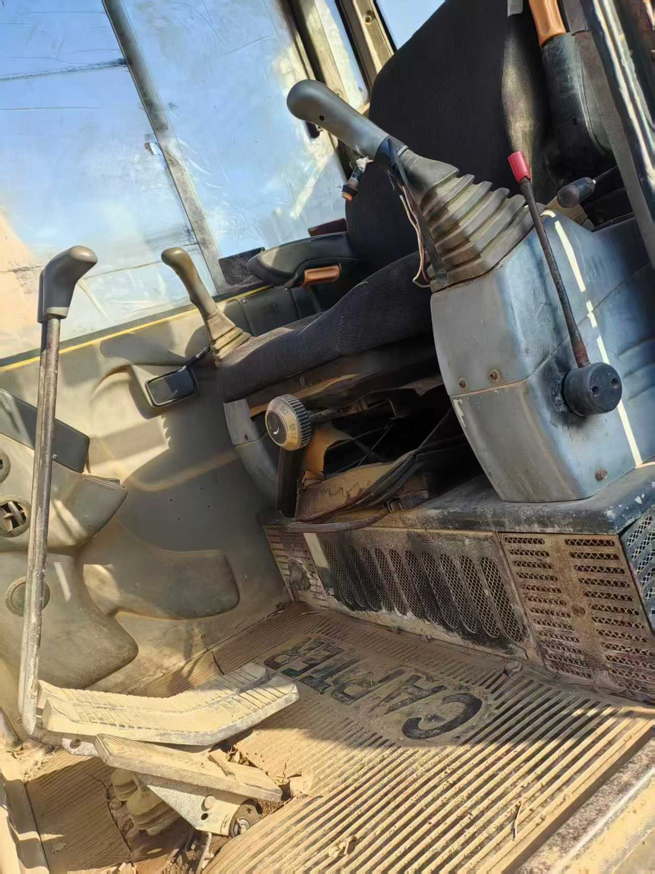 Used Caterpillar CT60 Excavator 2016 Model / 3