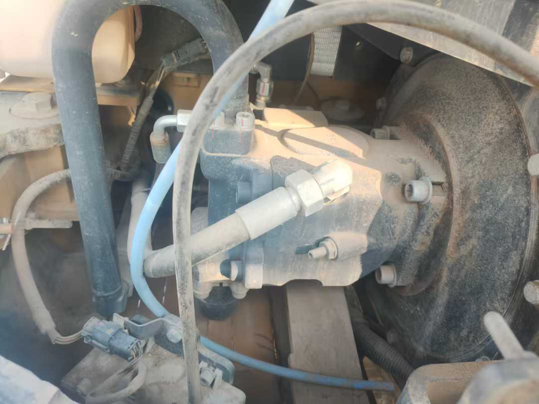 Used XCMG XE60 Excavator 2022 Model / 3