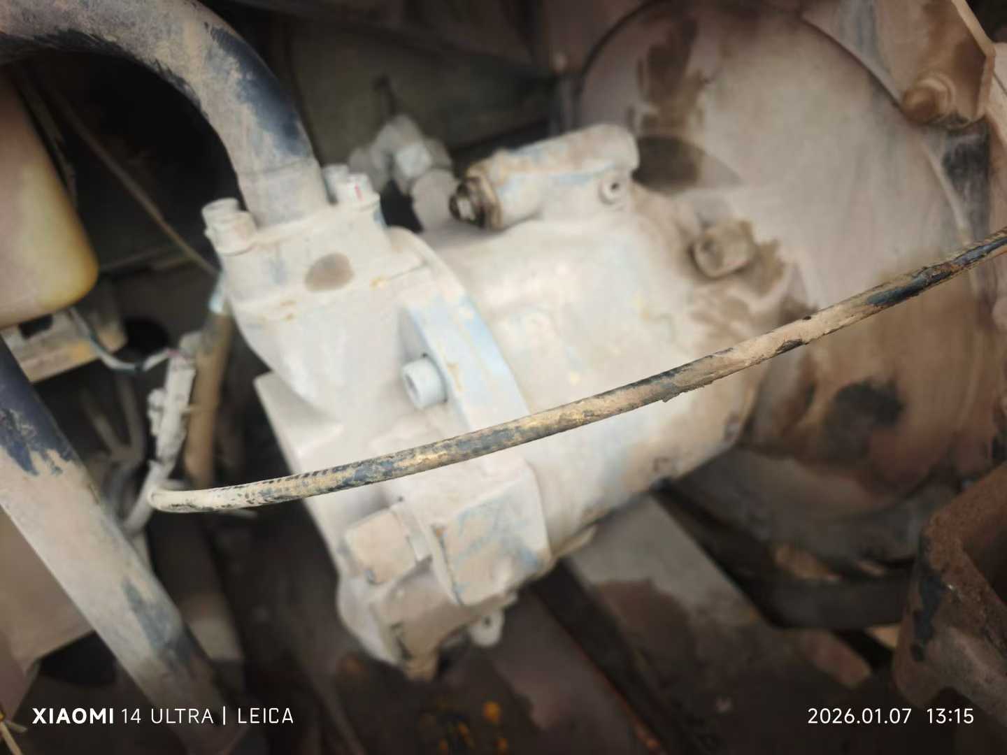 Used XCMG XE60 Excavator 2018 Model / 4