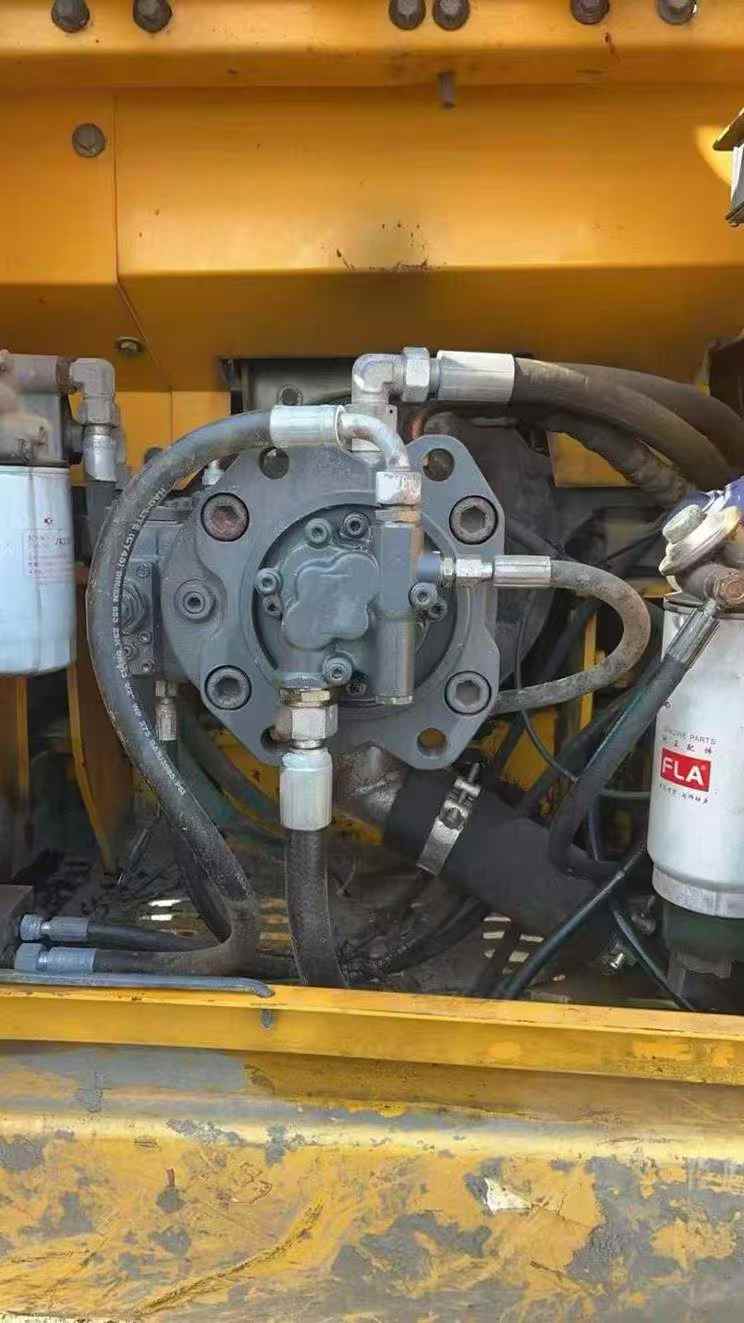 Used XCMG XE215C Excavator 2016 Model / 5