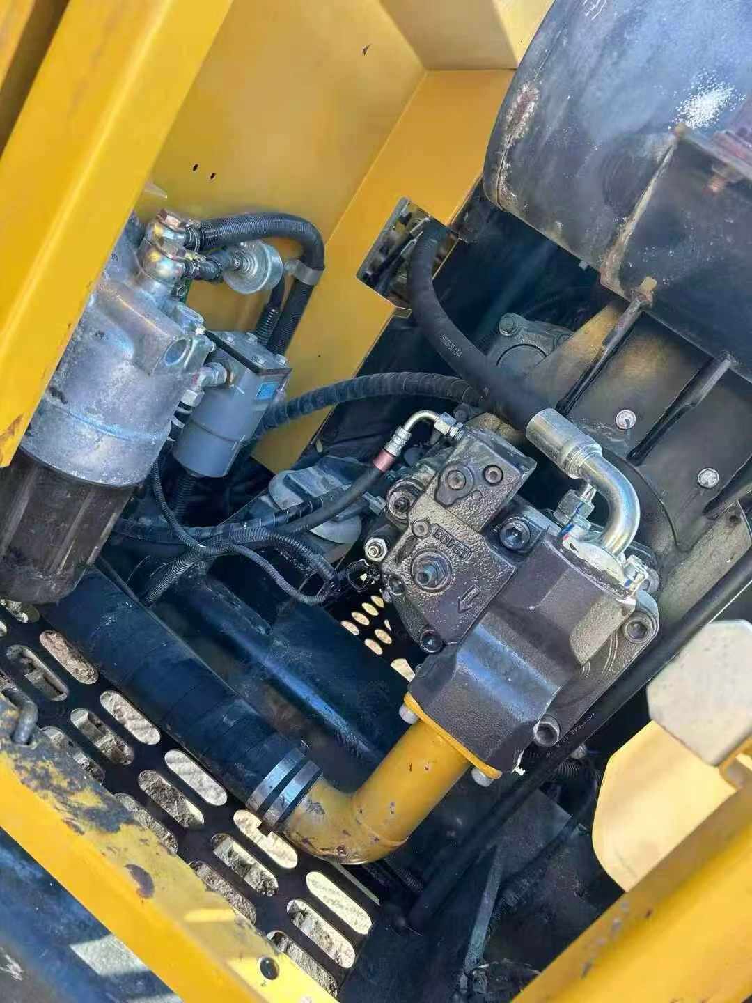 Used Sany SY65W Excavator 2018 Model / 8