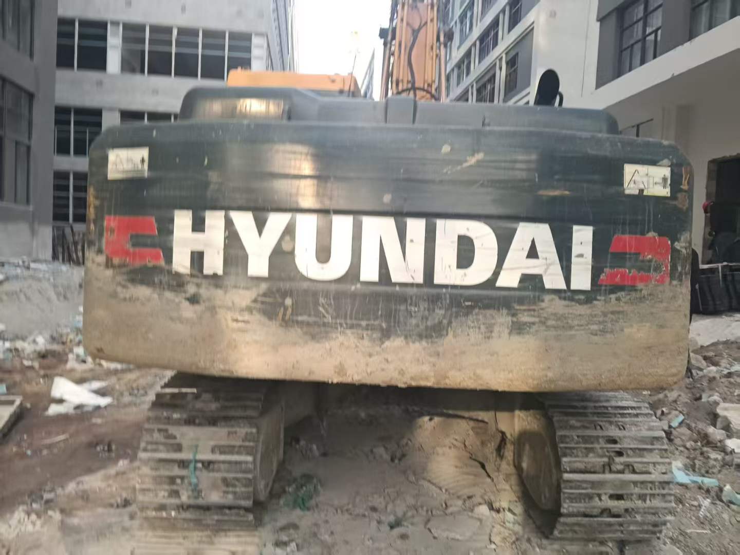Used Hyundai R215VS Excavator 2019 Model / 2