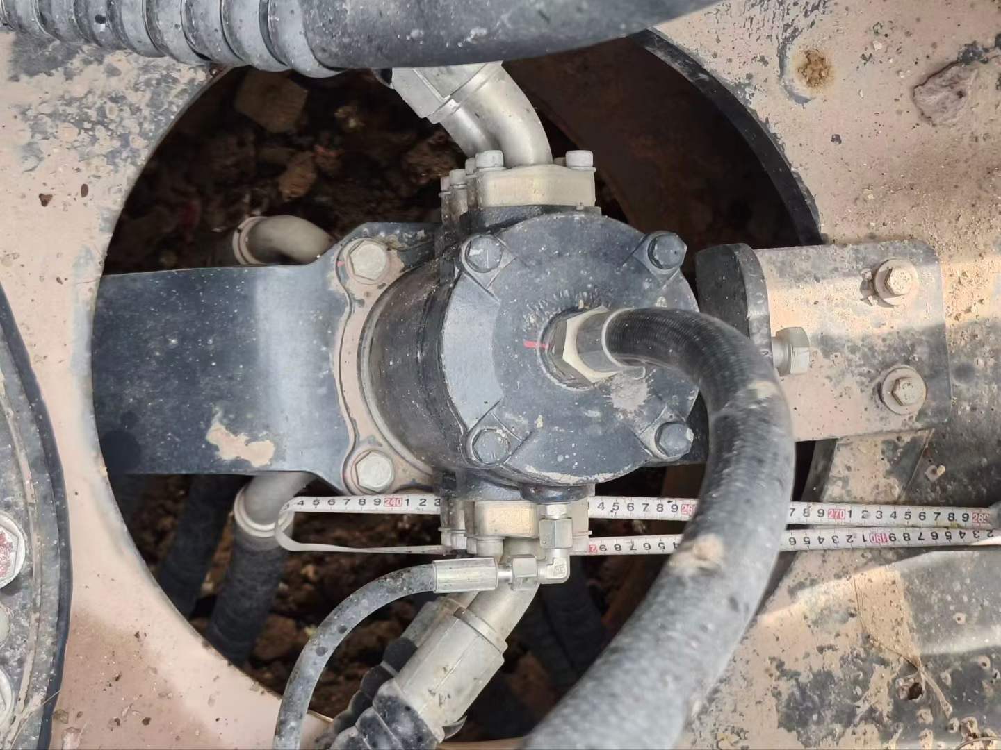 Used Caterpillar 350L Excavator 2016 Model / 5