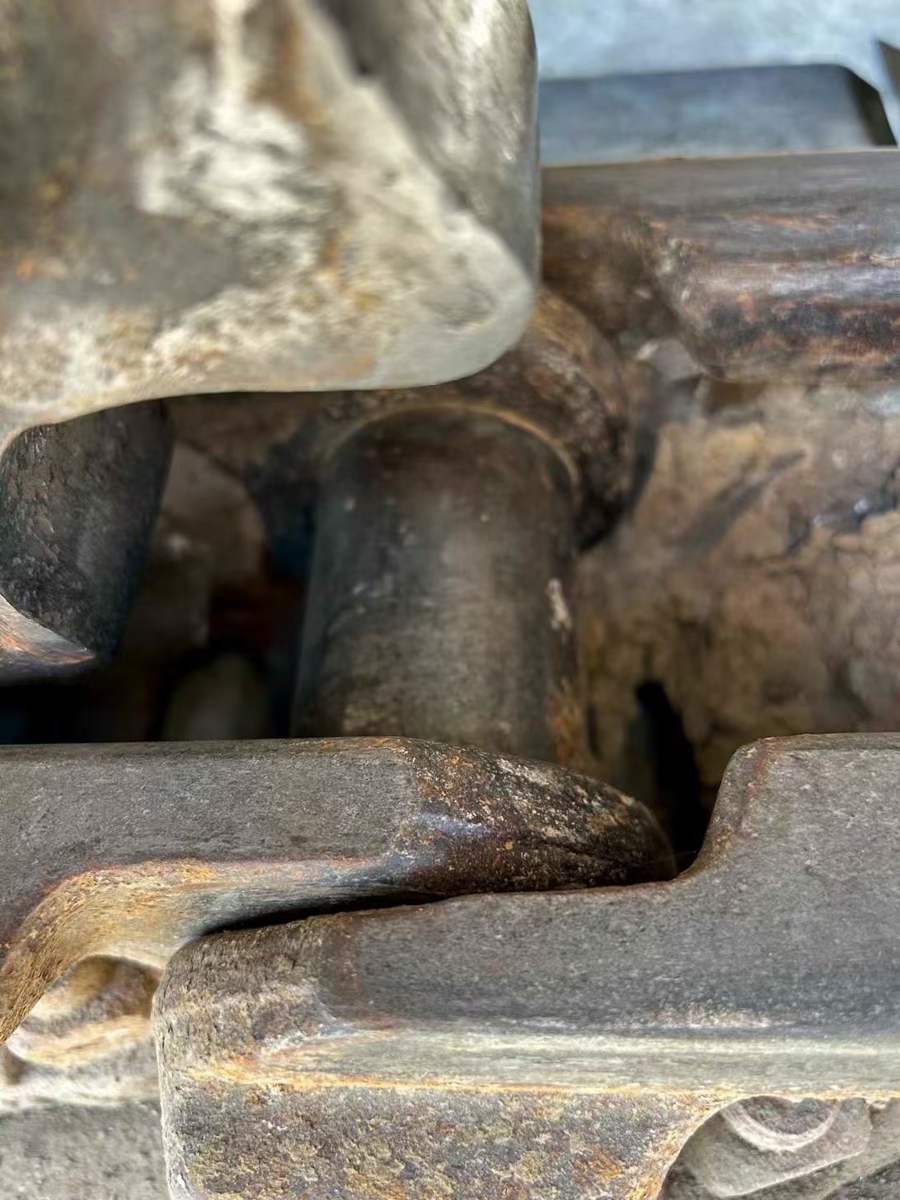 Used Hyundai R215VSN Excavator 2010 Model / 2