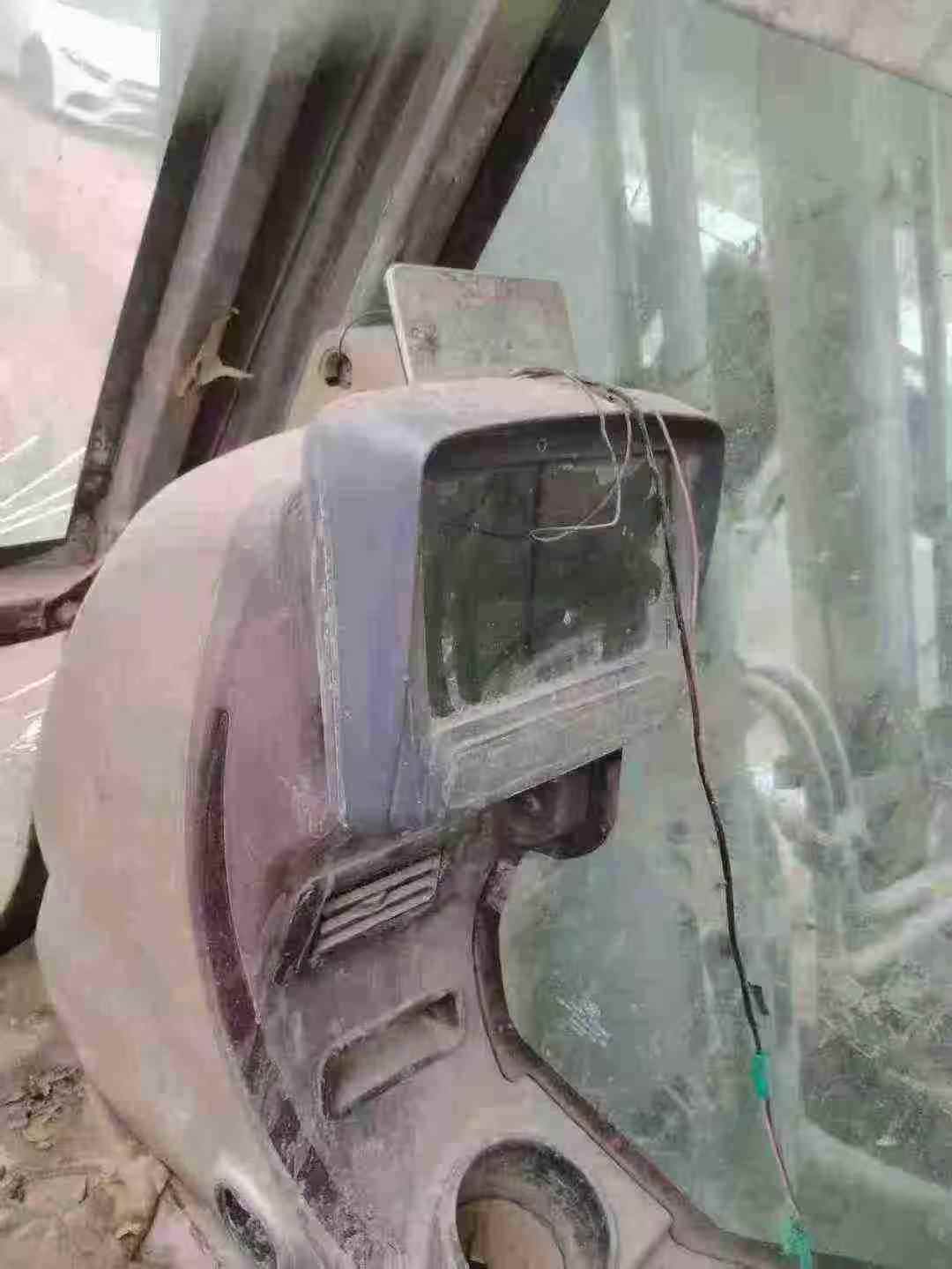 Used XCMG XE265D Excavator 2013 Model / 7