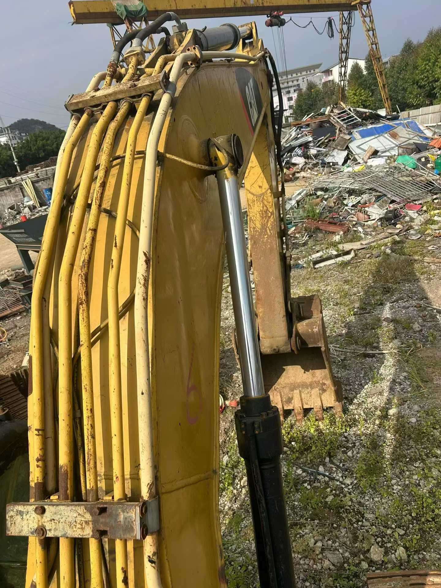 Used Caterpillar 320D Excavator 2016 Model / 9