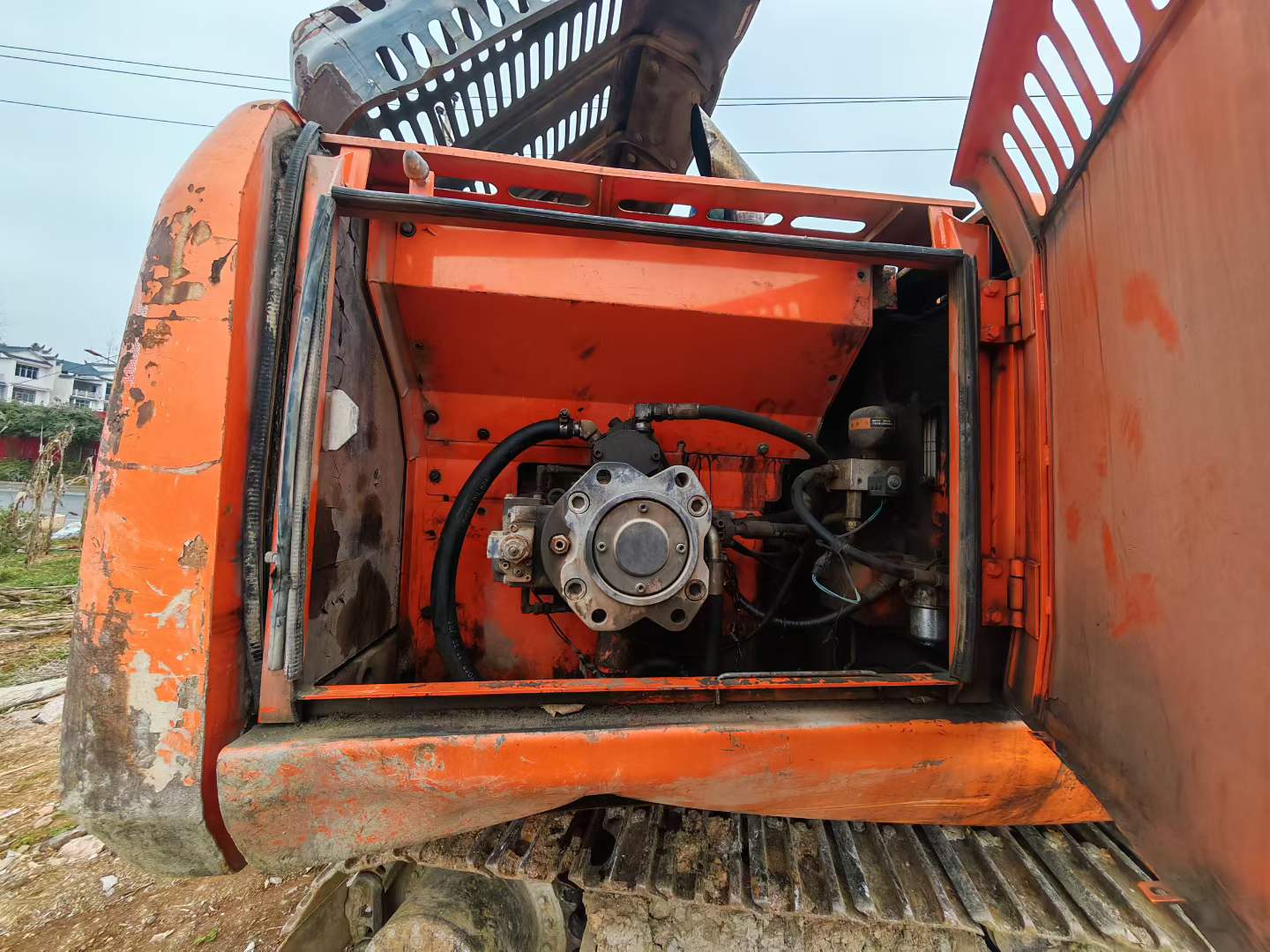 Used Doosan DH220-9E Excavator 2013 Model / 2