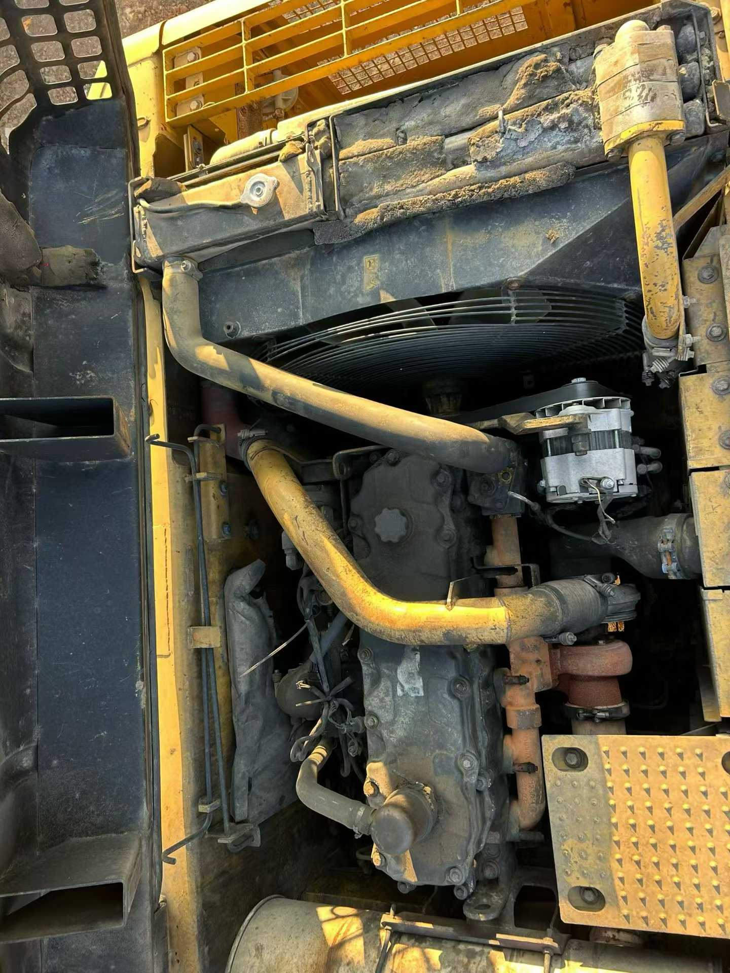 Used Caterpillar 329EL Excavator 2012 Model / 5