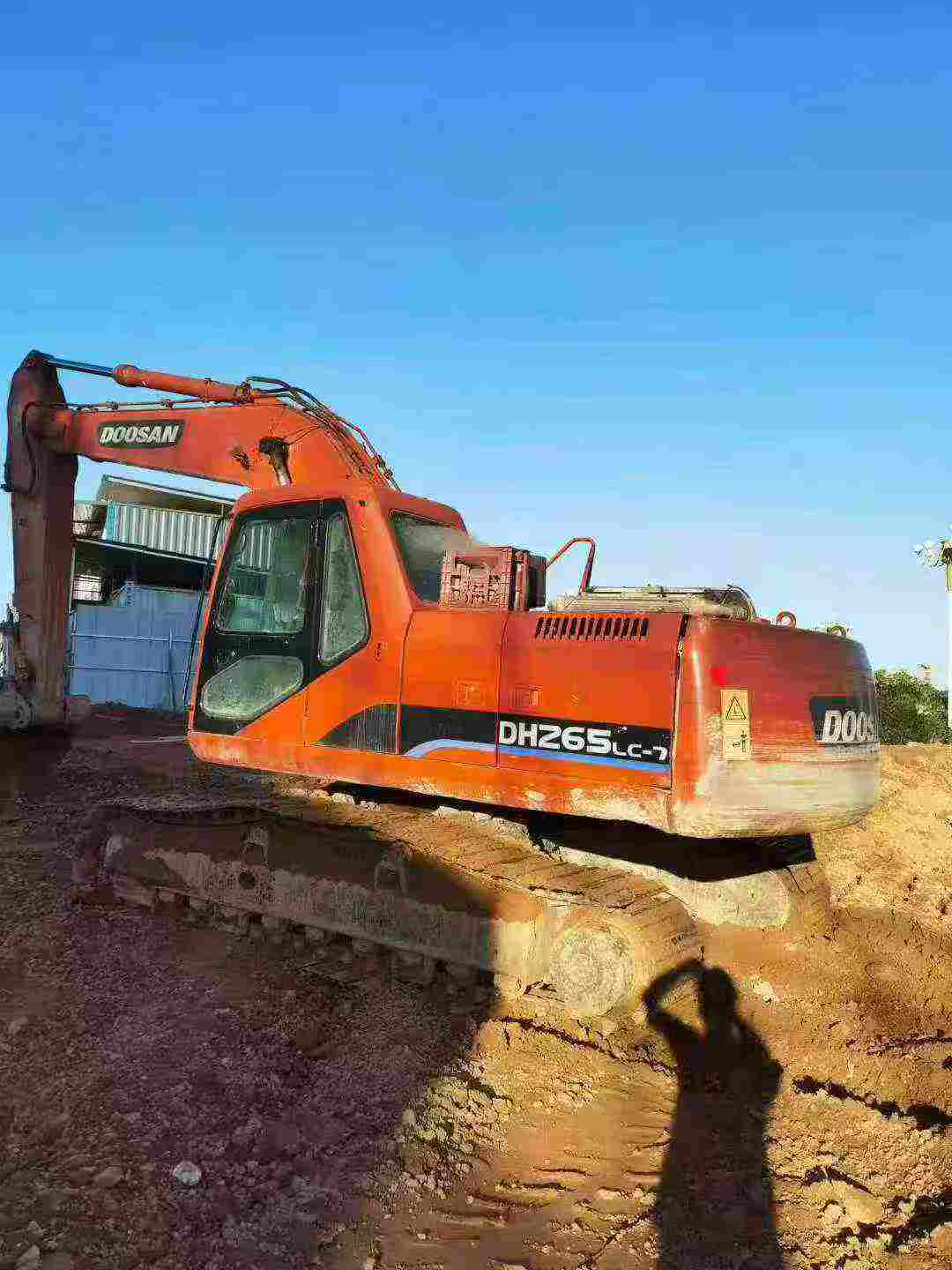 Used Doosan S225 Excavator 2010 Model / 2
