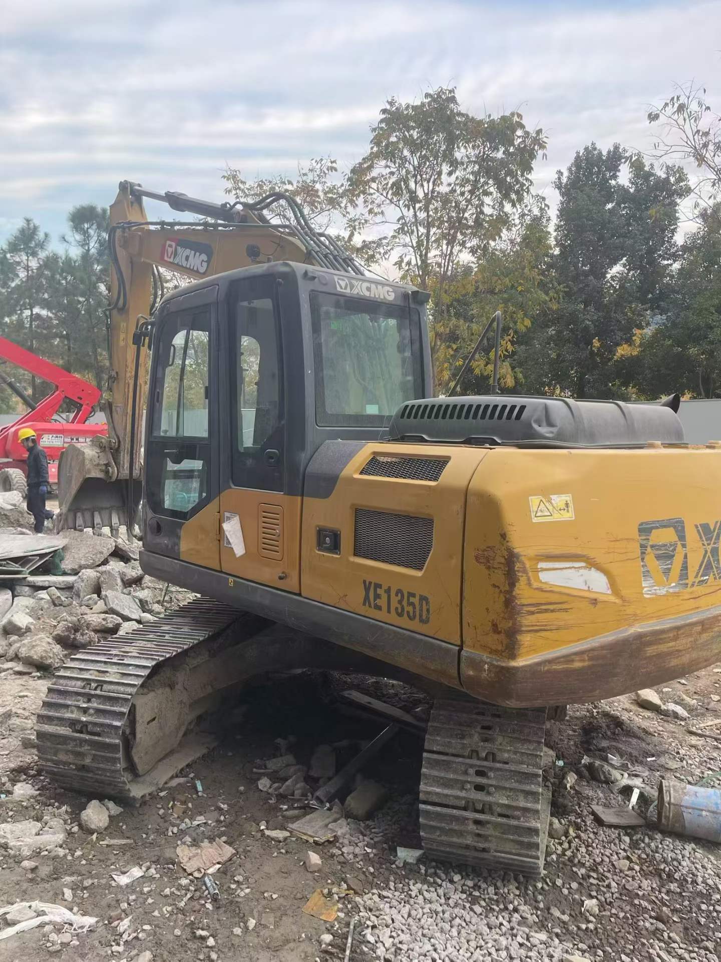 Used XCMG XE18 Excavator 2021 Model / 3