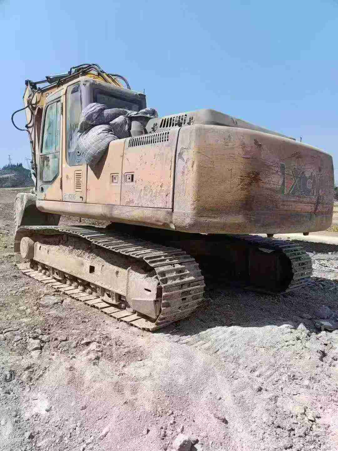 Used XCMG XE215 Excavator 2016 Model / 5