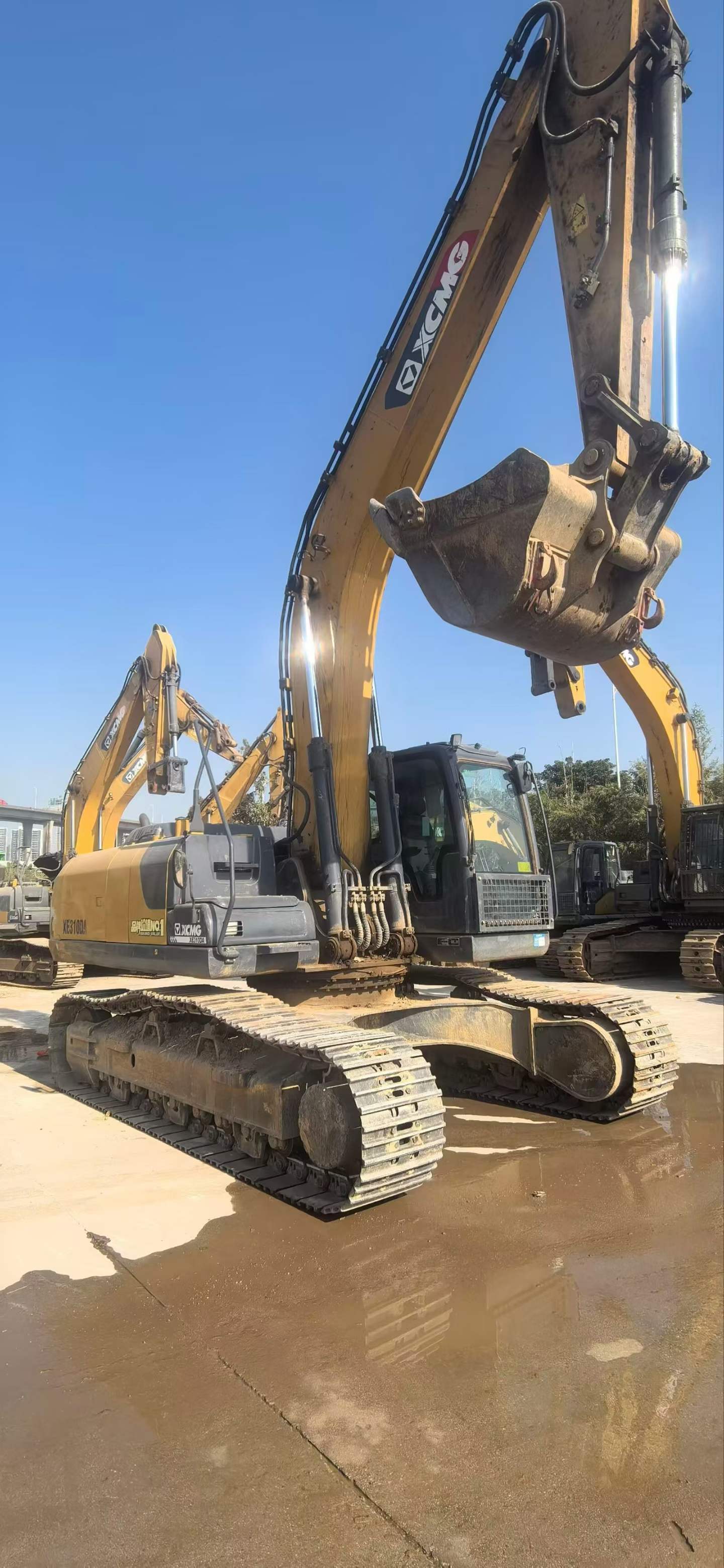 Used XCMG XE310GA Excavator 2021 Model / 8