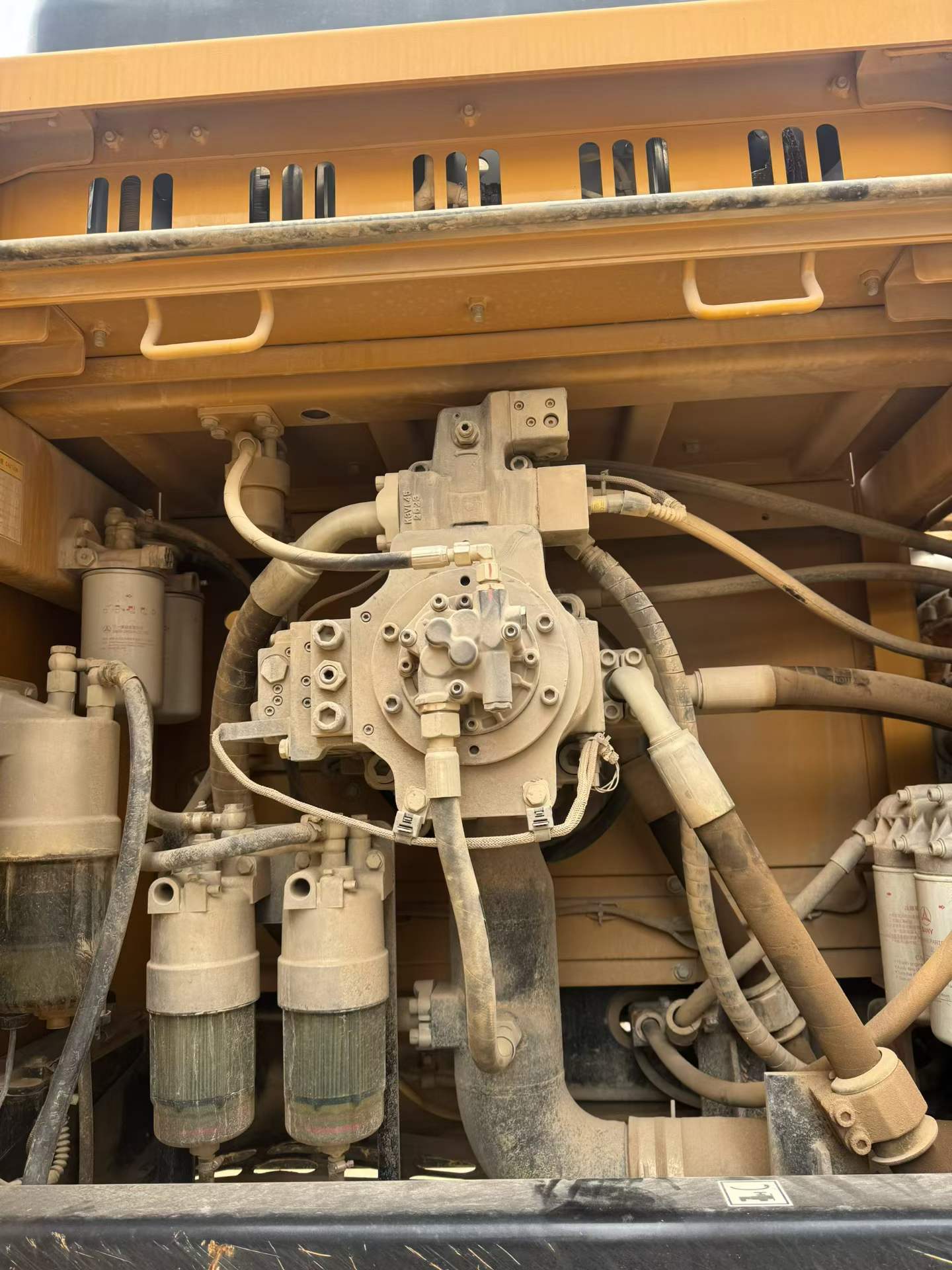 Used Sany SY650H Excavator 2023 Model / 9