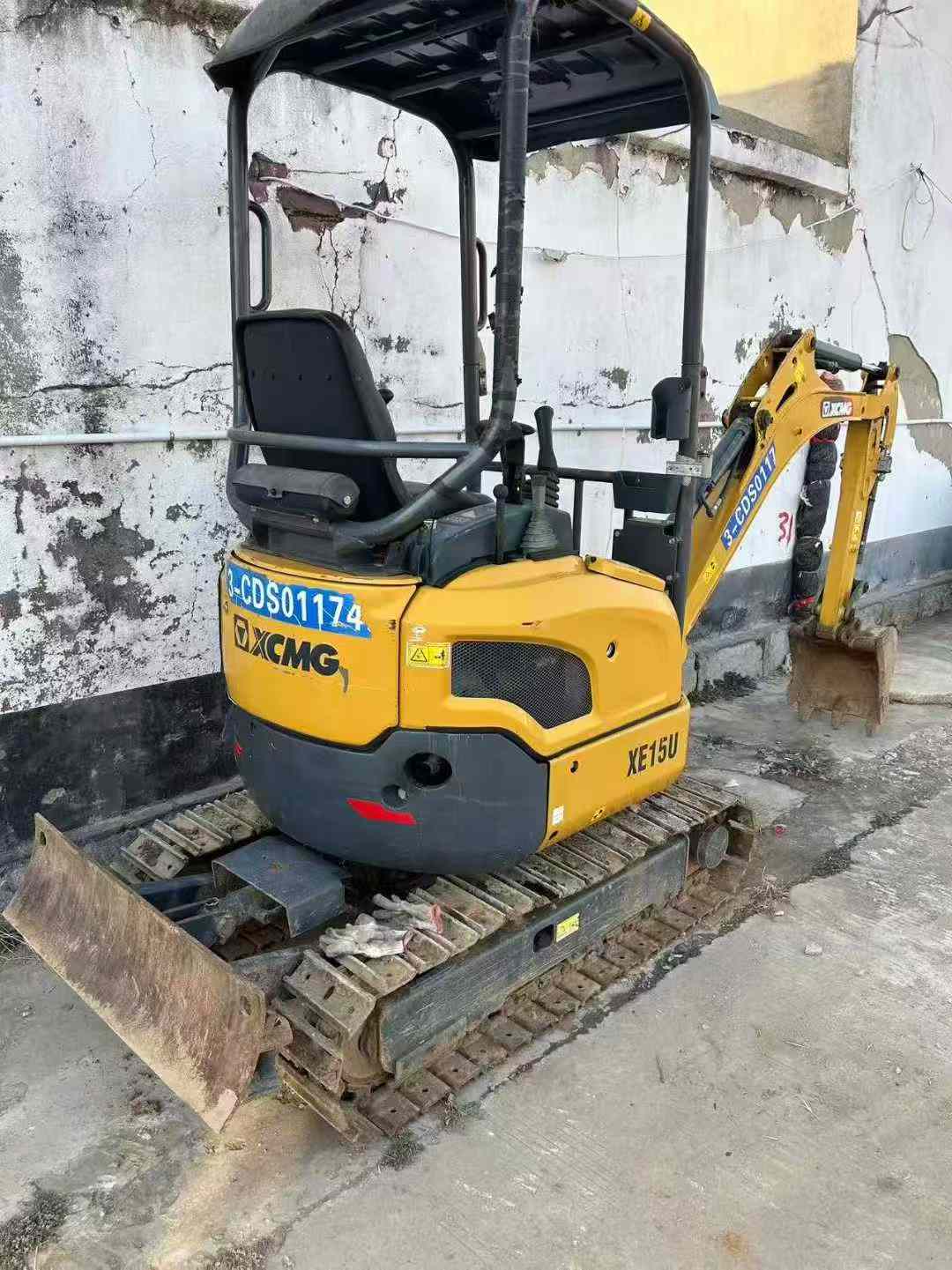 Used XCMG XE15 Excavator 2022 Model / 4