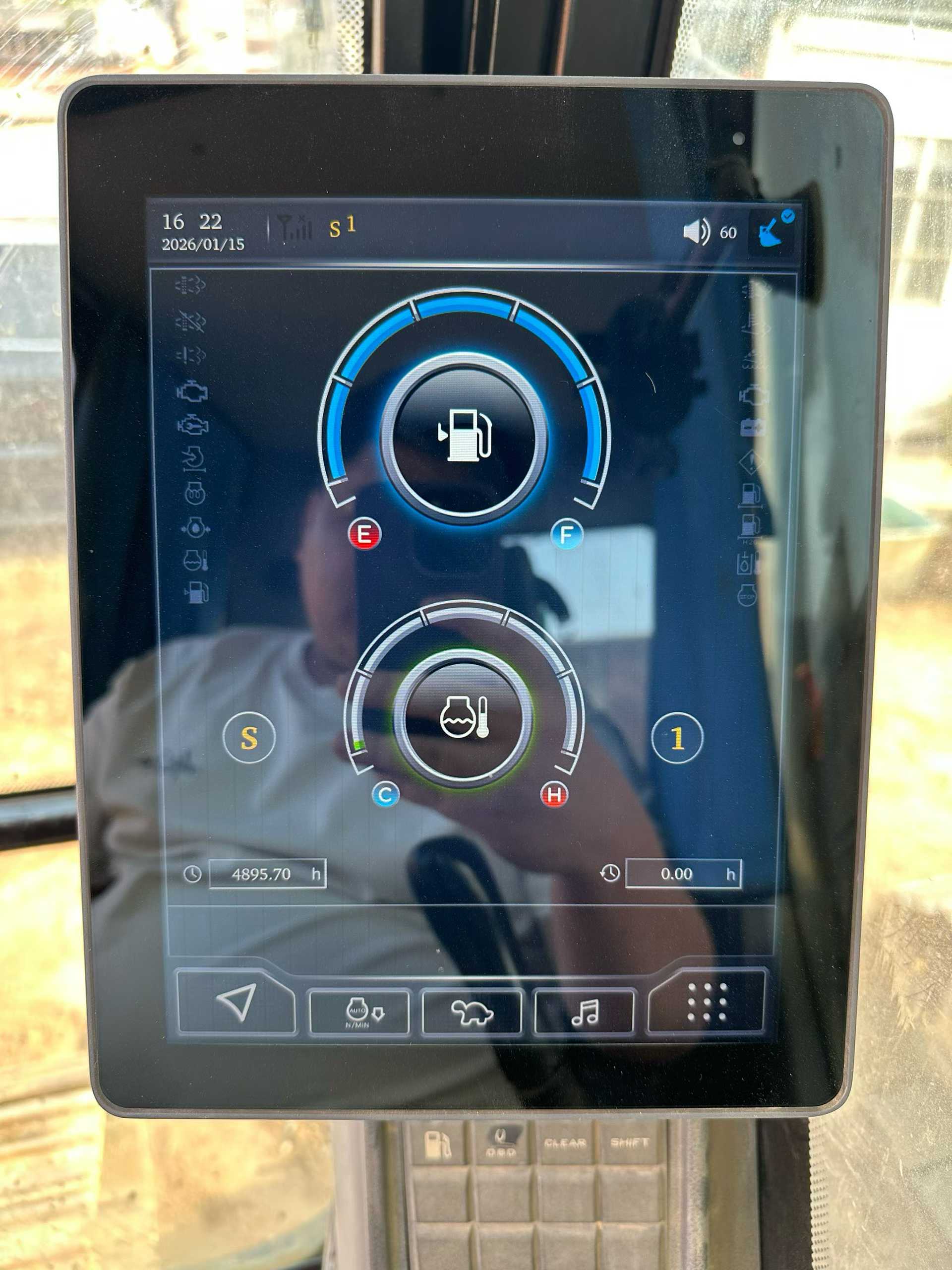 Used Sany SY215W Excavator 2021 Model / 4