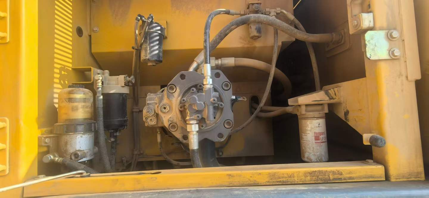 Used XCMG XE310GA Excavator 2021 Model / 5