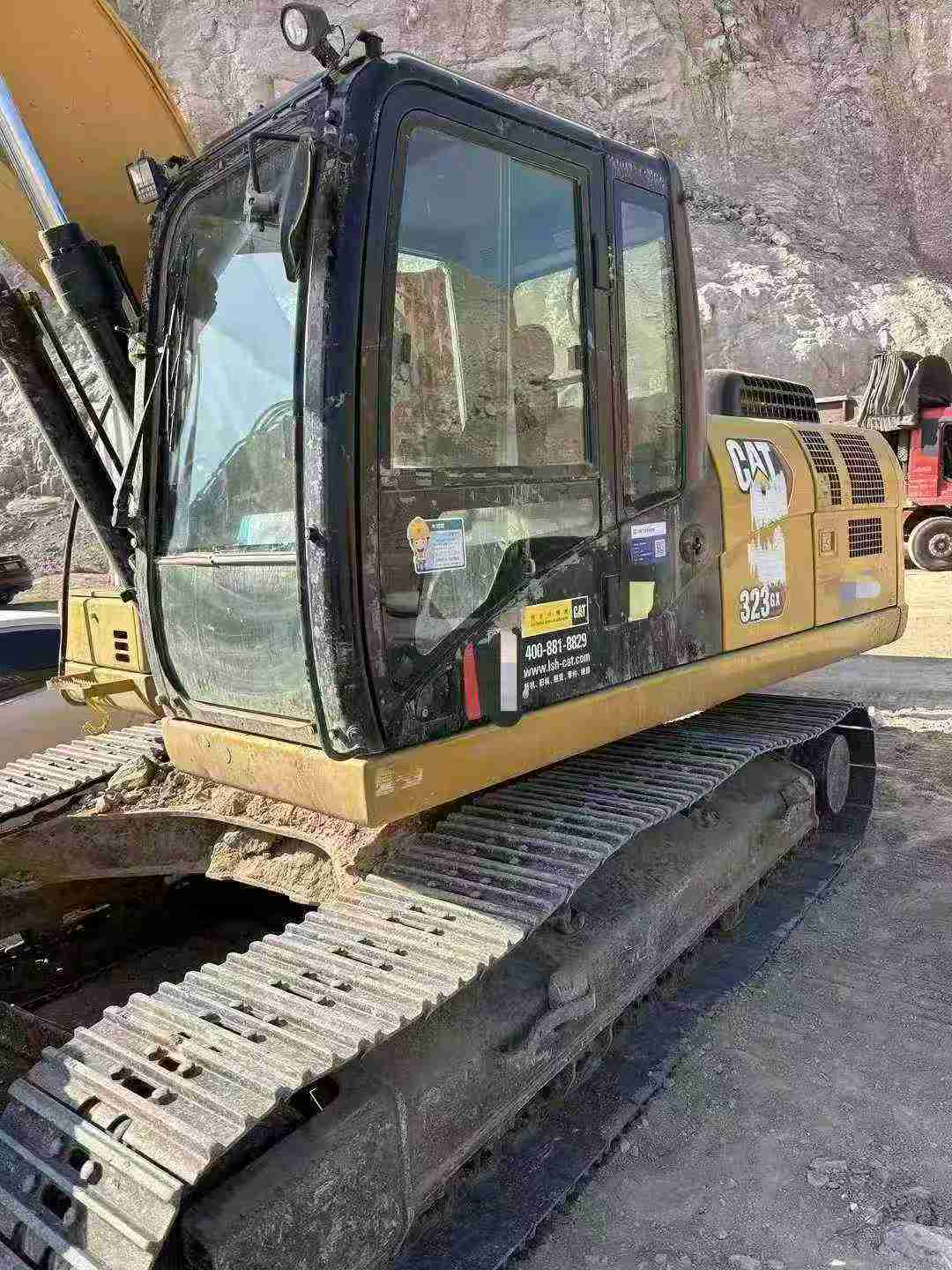 Used Caterpillar 323 Excavator 2021 Model / 2